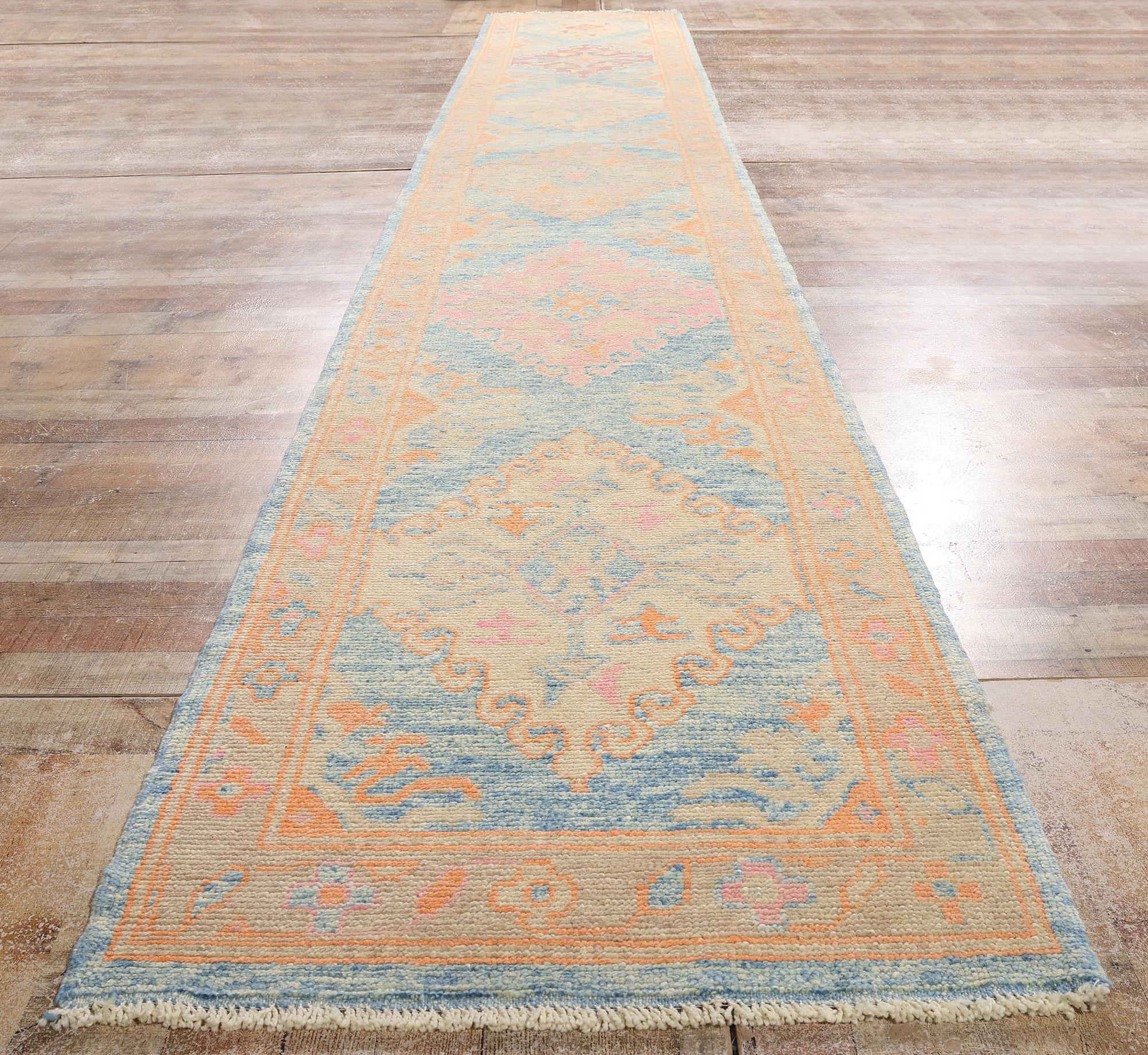 New Modern Colorful Turkish Oushak Carpet with Transitional Style In New Condition For Sale In Dallas, TX