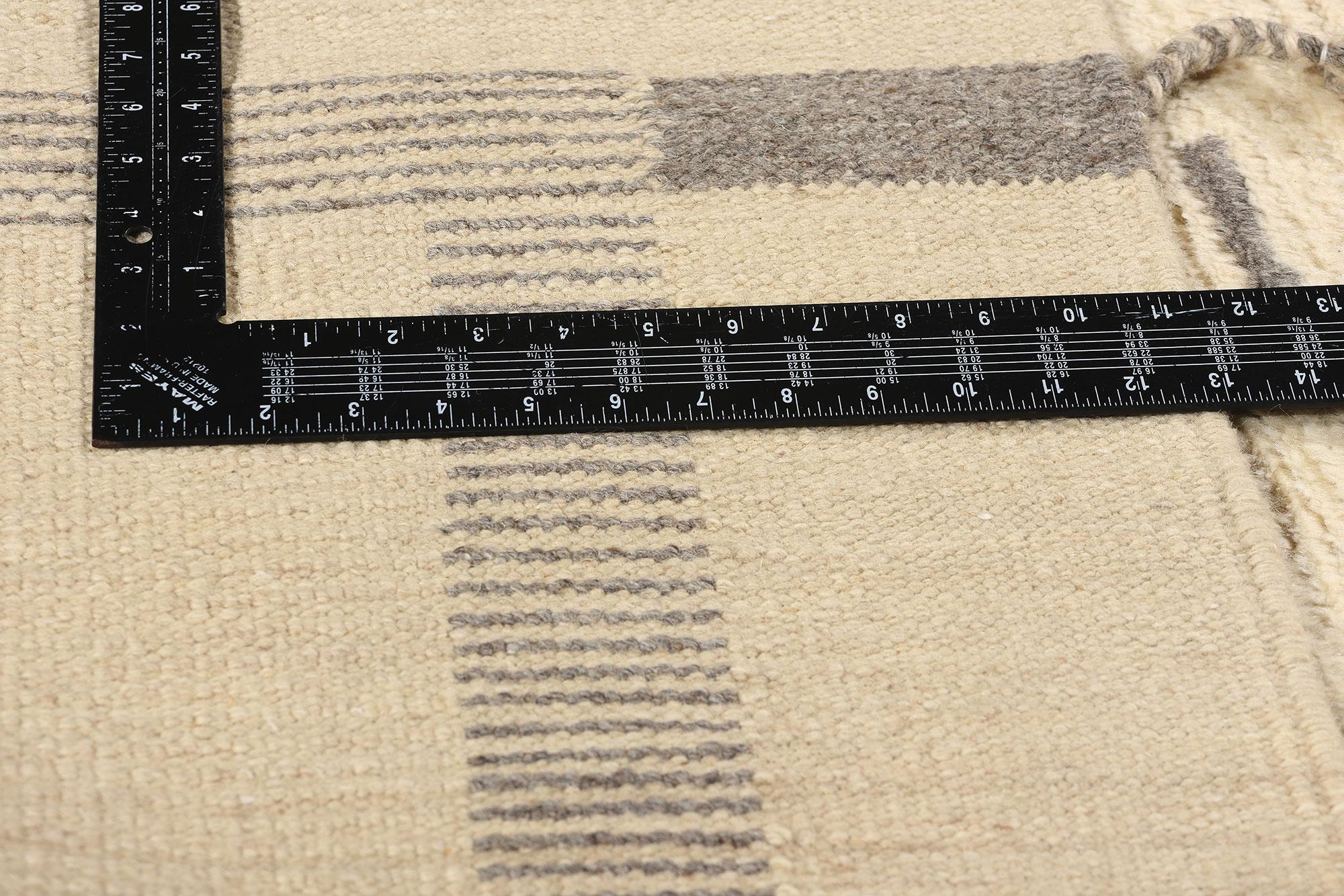 New Modern Desert Striations Moroccan Rug, 08'06 x 09'10 In New Condition For Sale In Dallas, TX