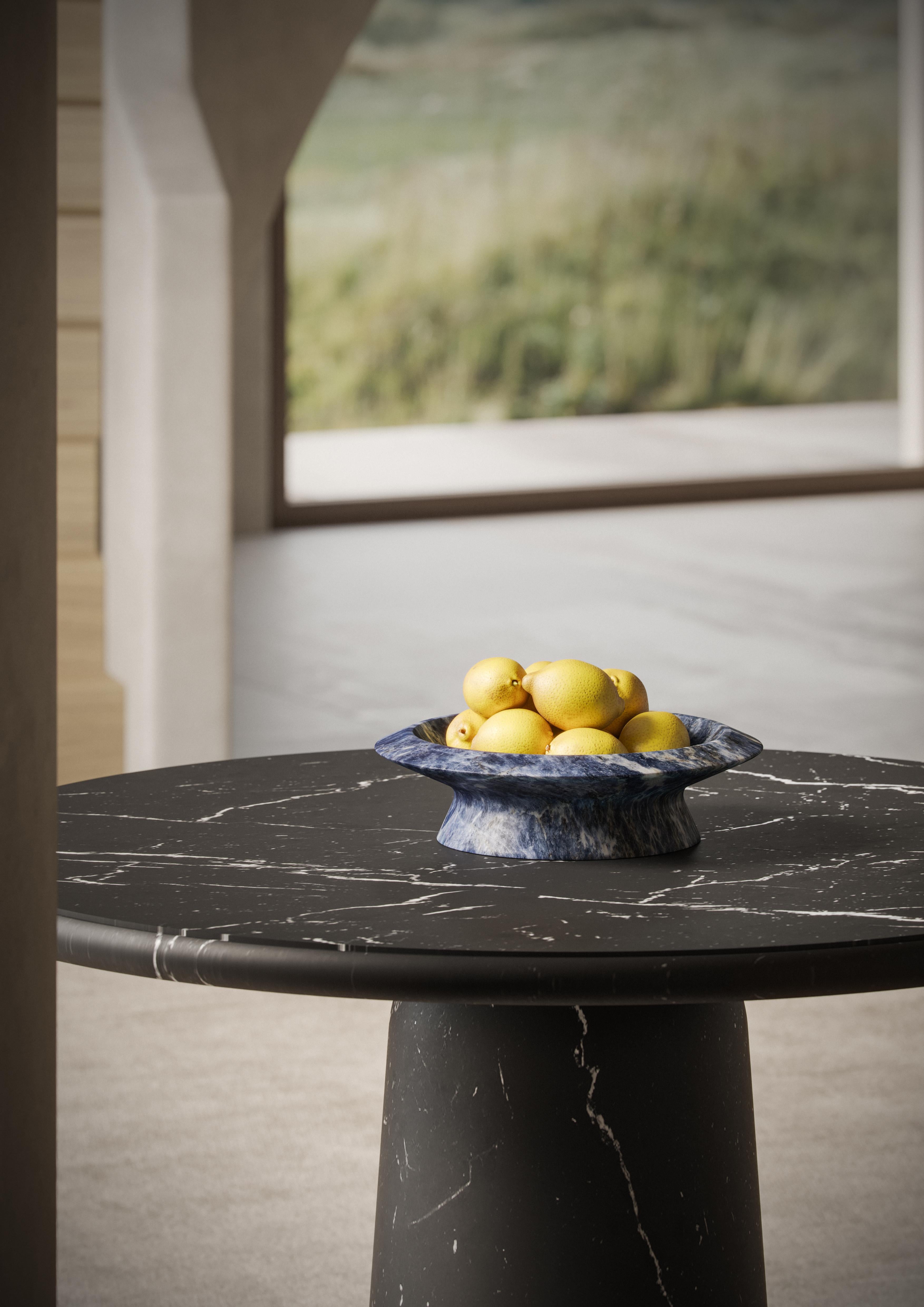 Moderne Nouvelle table de salle à manger moderne en marbre Marquinia noir, Designer Ivan Colominas en vente