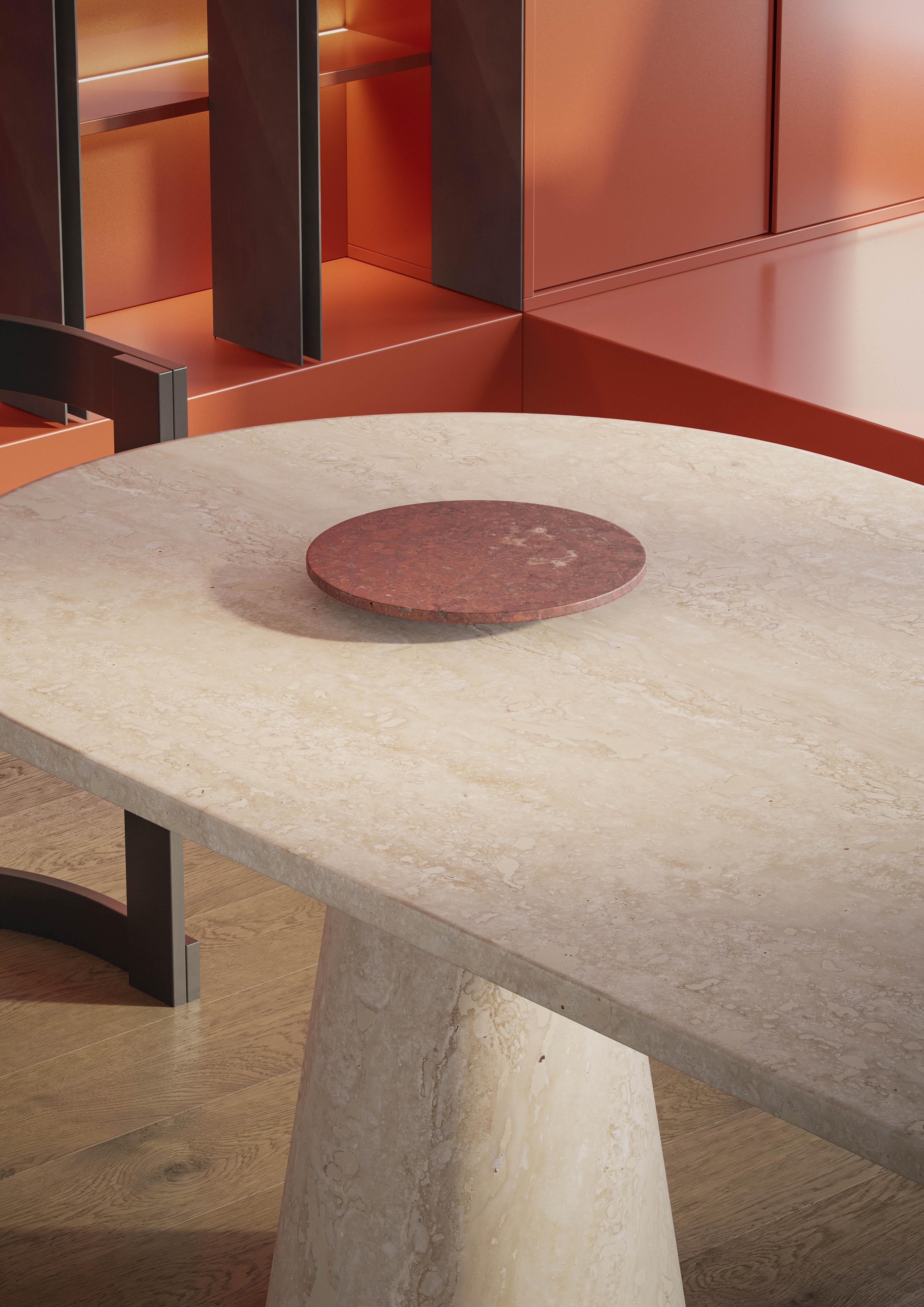 New Modern Dining Table in Travertine Navona, Creator Karen Chekerdjian In New Condition For Sale In Milan, IT