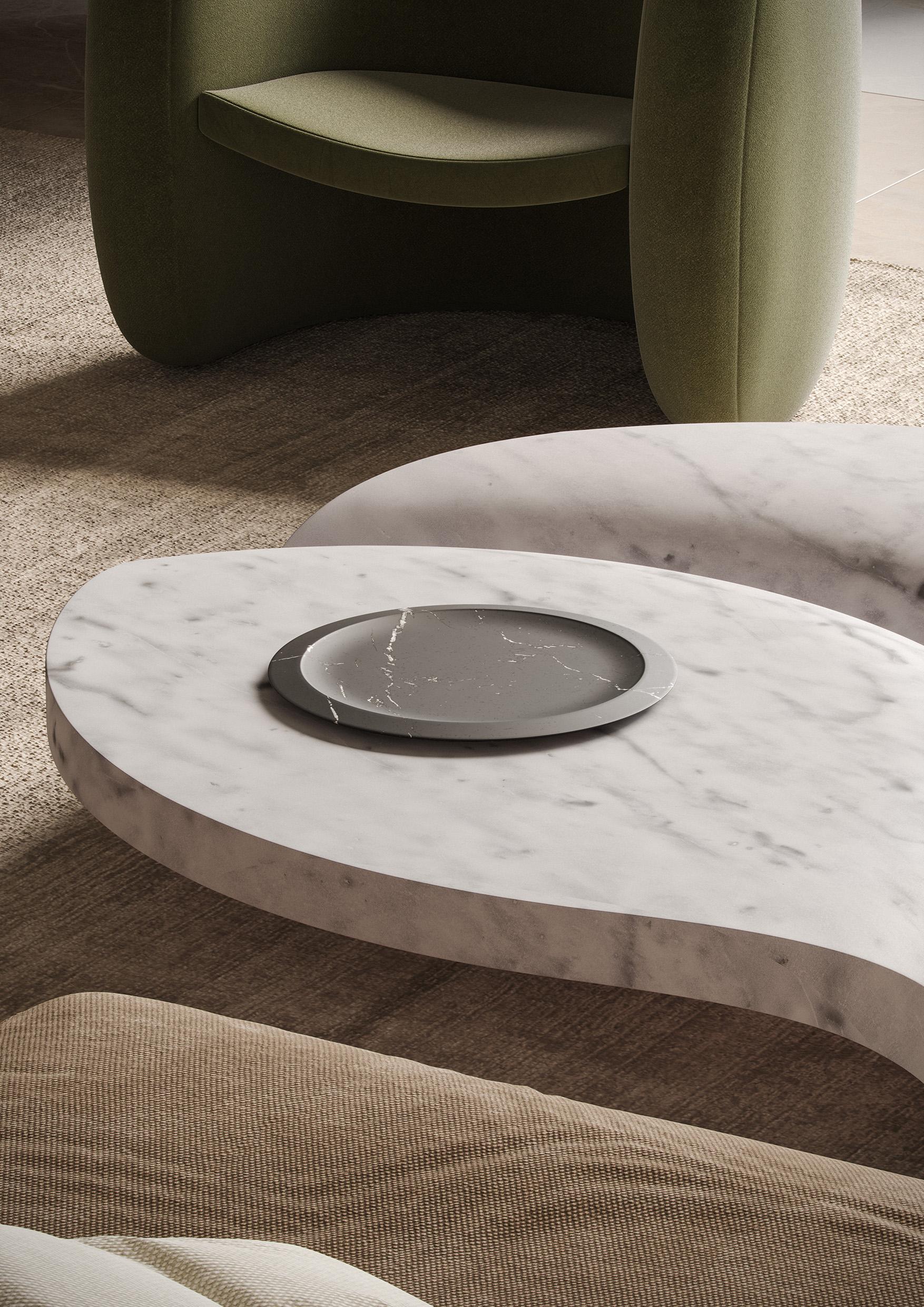 New Modern Dish in Black Marquinia Marble, creator Ivan Colominas, Stock For Sale 1
