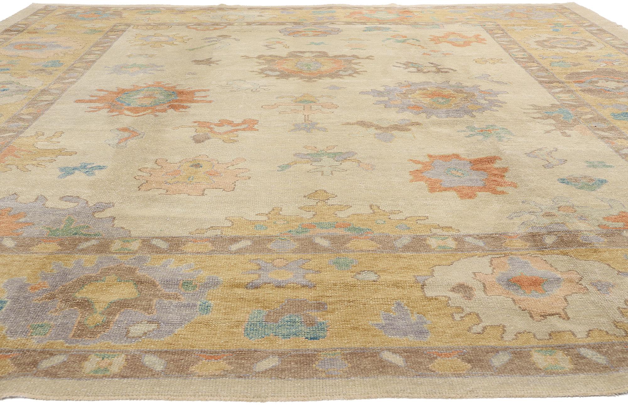 Estetismo Un nuovo tappeto turco Oushak moderno con tonalità della terra e stile tradizionale in vendita