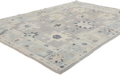 New Modern Gray Turkish Oushak Carpet with Contemporary Style (Nouveau tapis turc Oushak gris de style contemporain)