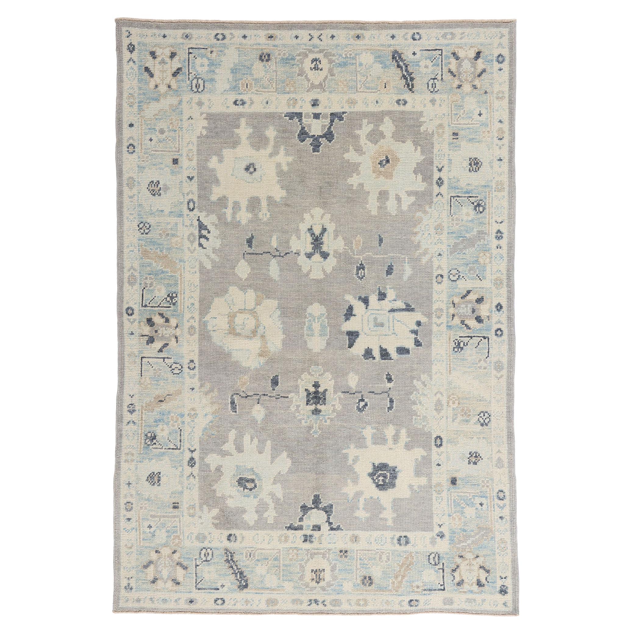 Nuovo tappeto turco Oushak grigio moderno con stile contemporaneo