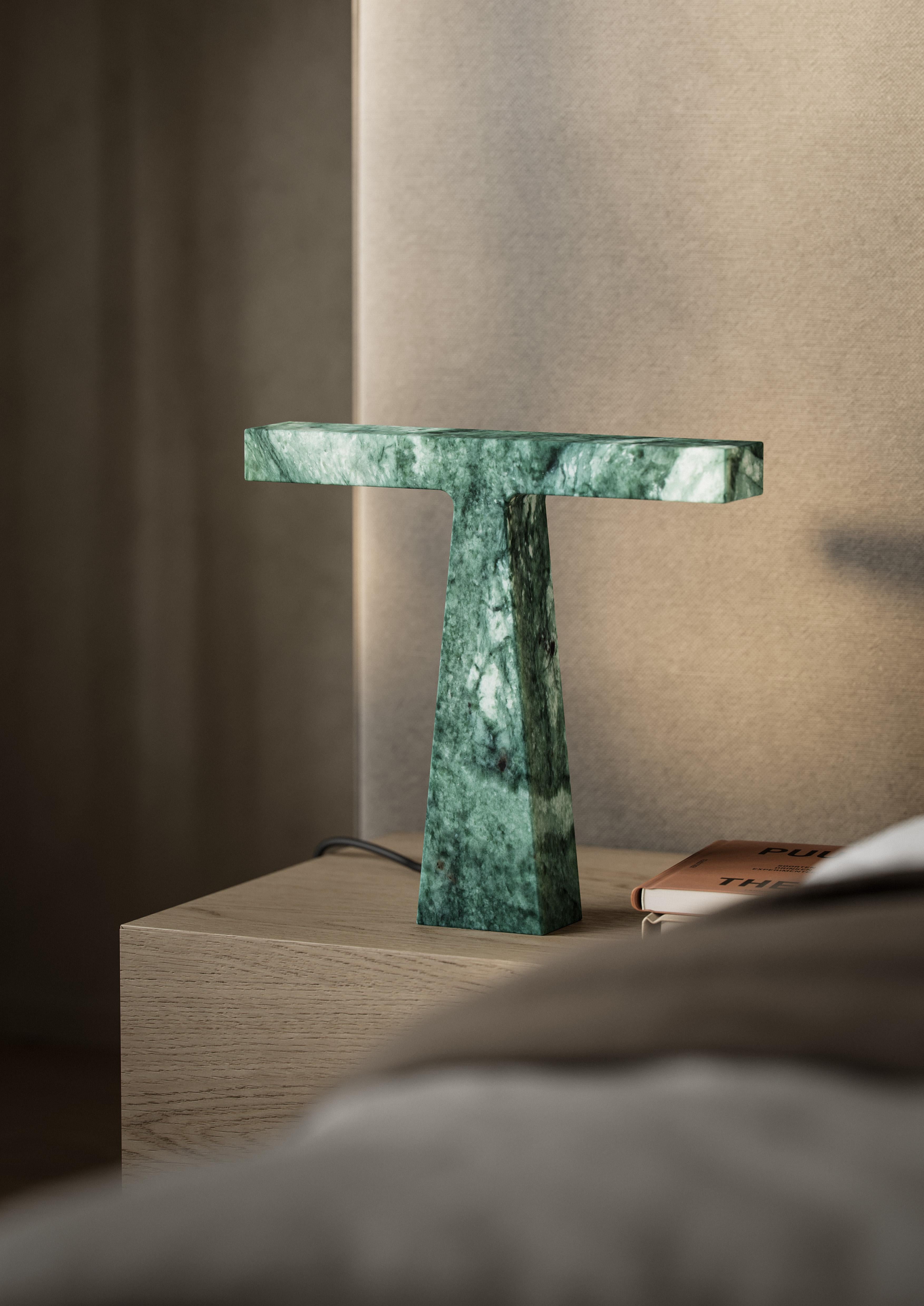 Moderne Lampe aus grünem Guatemala-Marmor, Schöpfer Niko Koronis im Angebot 5
