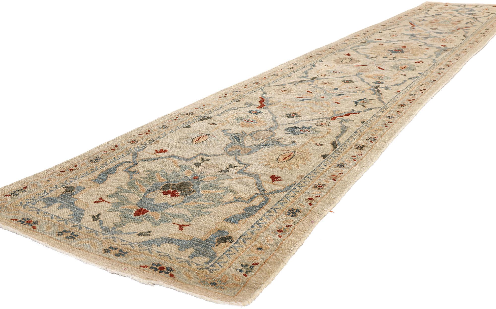 60705 Nuovo tappeto persiano moderno Sultanabad Rugs, 03'00 x 16'07. Tessuto nello spirito di una raffinatezza senza tempo e di un'eleganza da cimelio moderno, questo runner persiano moderno in lana Silhouette, annodato a mano, incanala la grandezza