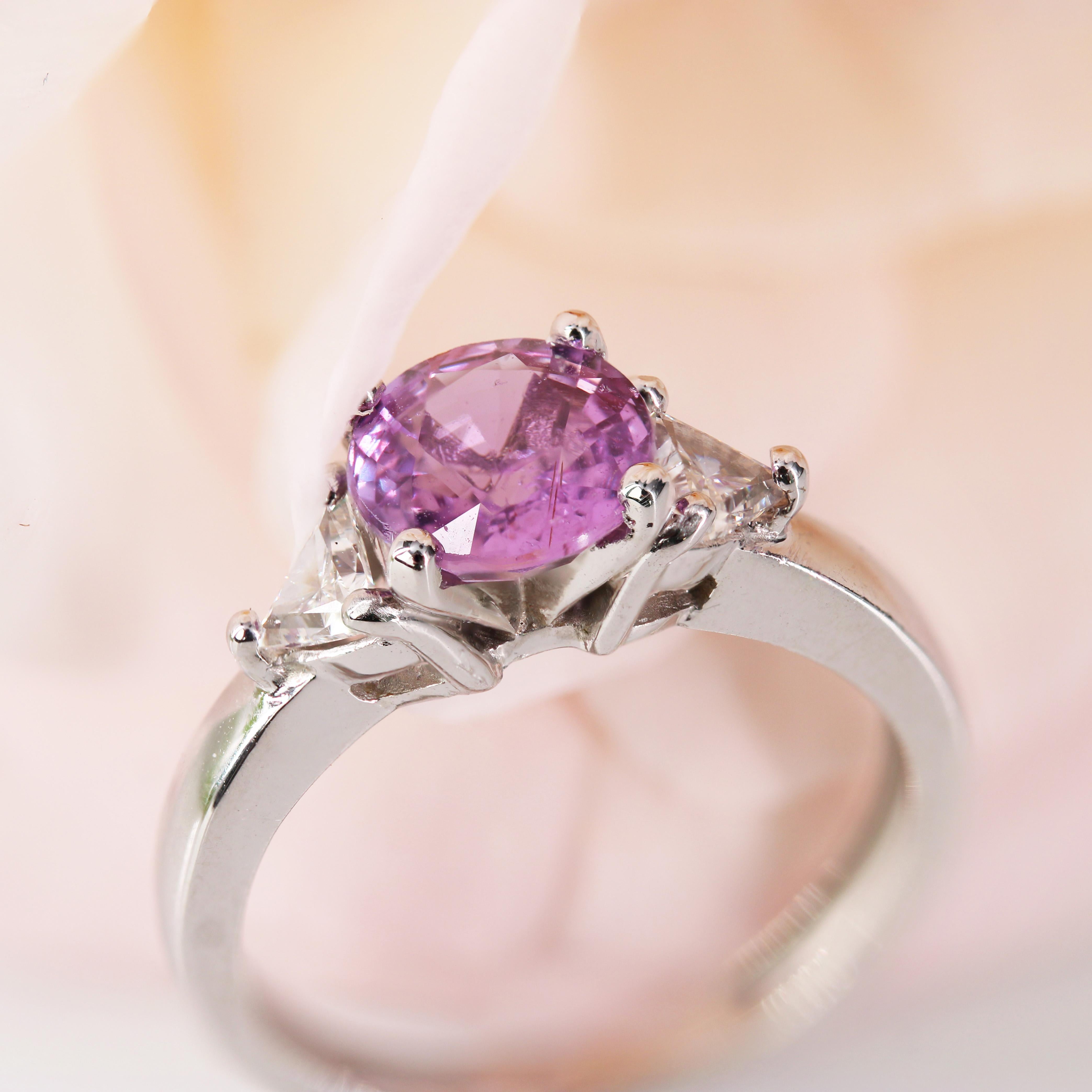 New Modern Pink Sapphire Diamonds 18 Karat White Gold Trilogy Ring 5