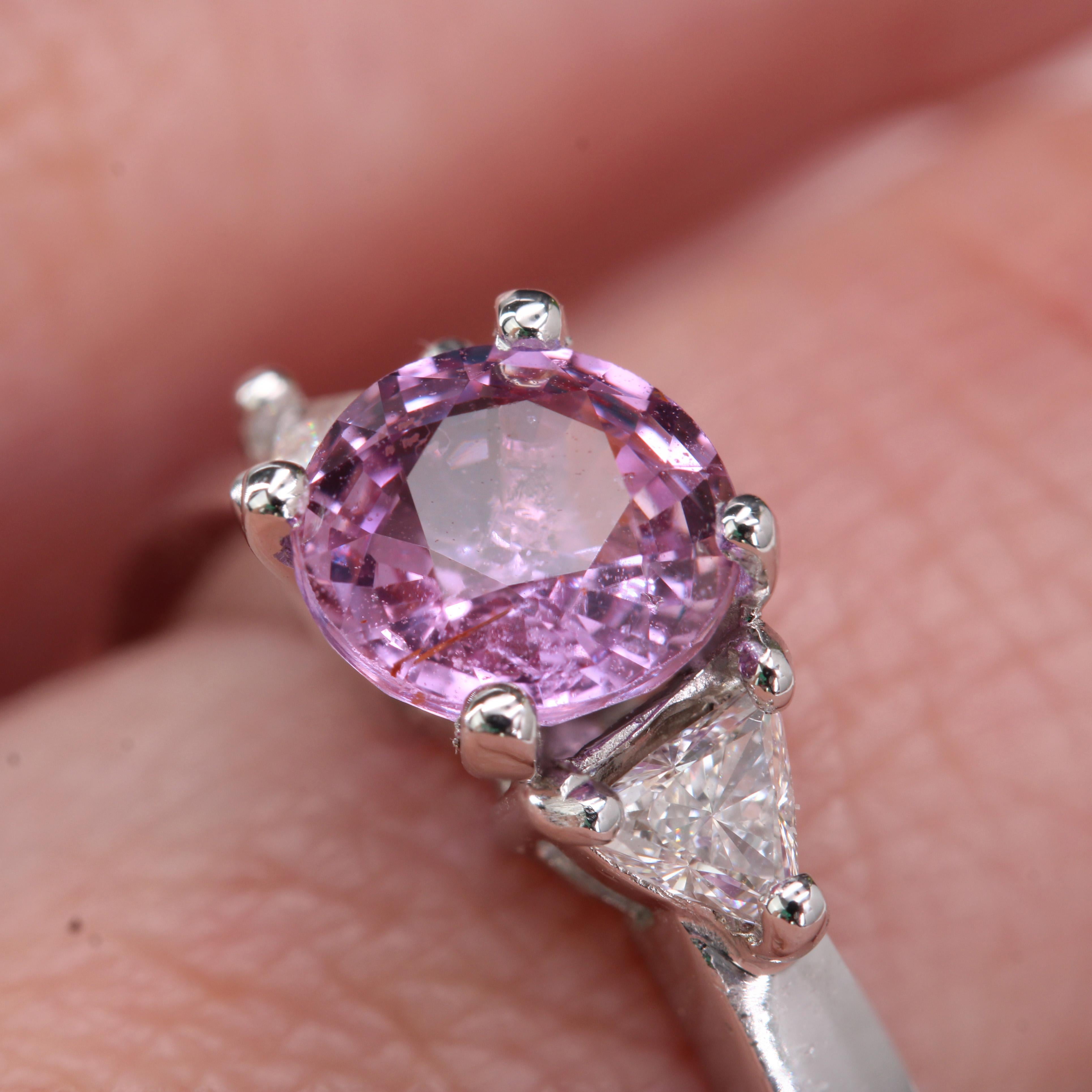 New Modern Pink Sapphire Diamonds 18 Karat White Gold Trilogy Ring 9