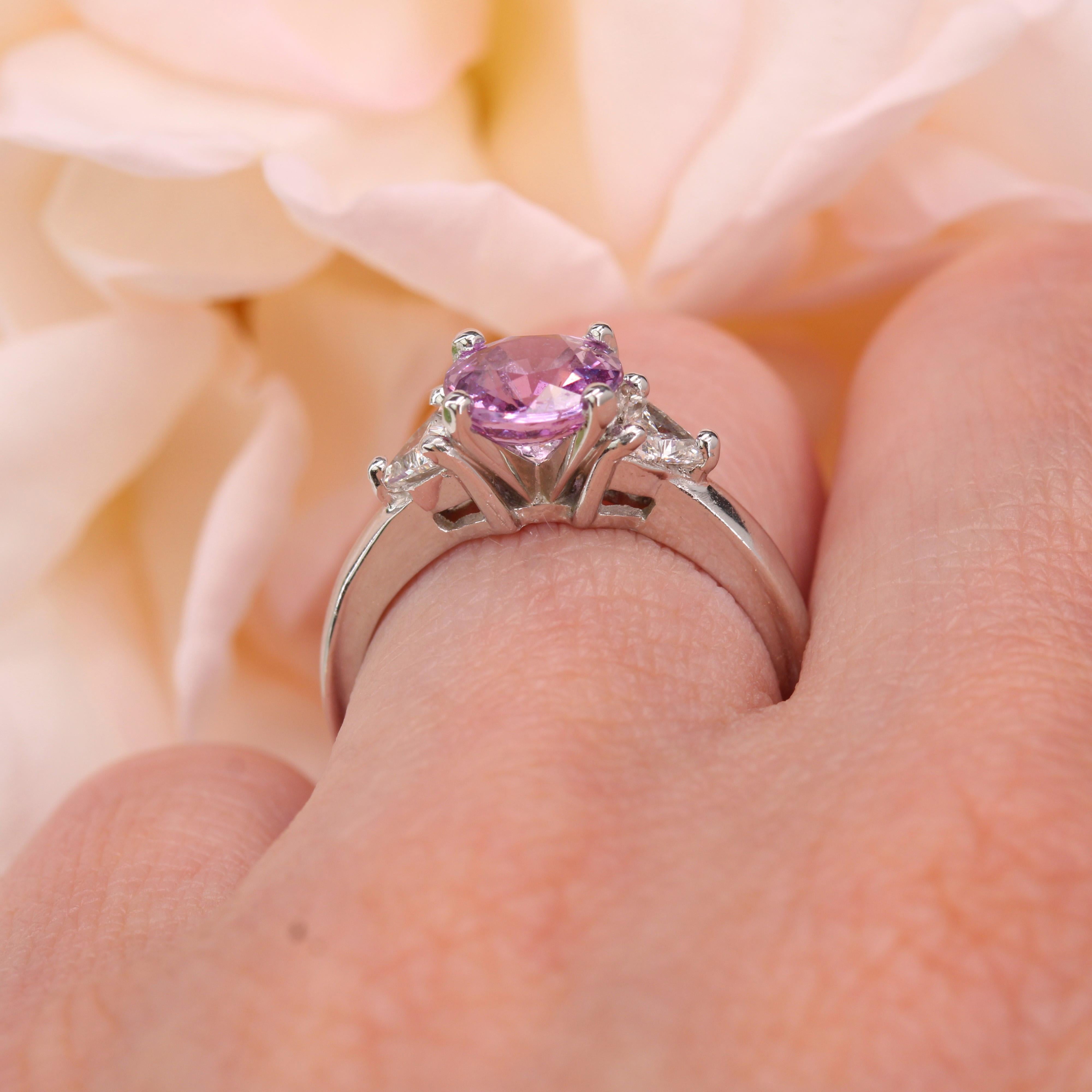 New Modern Pink Sapphire Diamonds 18 Karat White Gold Trilogy Ring 11