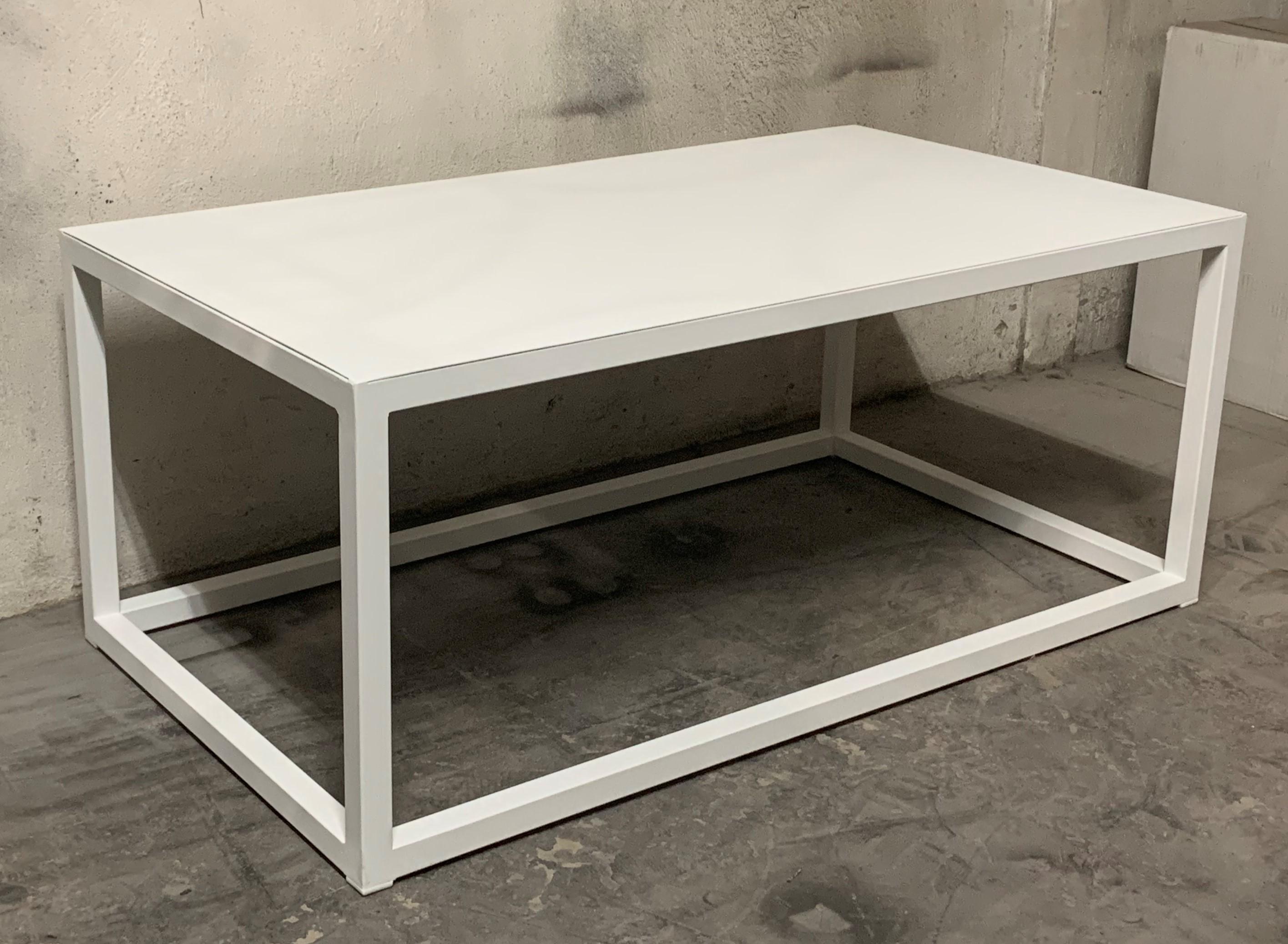 New Modern Rectangular White Table with Metal Top, Indoor or Outdoor In New Condition For Sale In Miami, FL