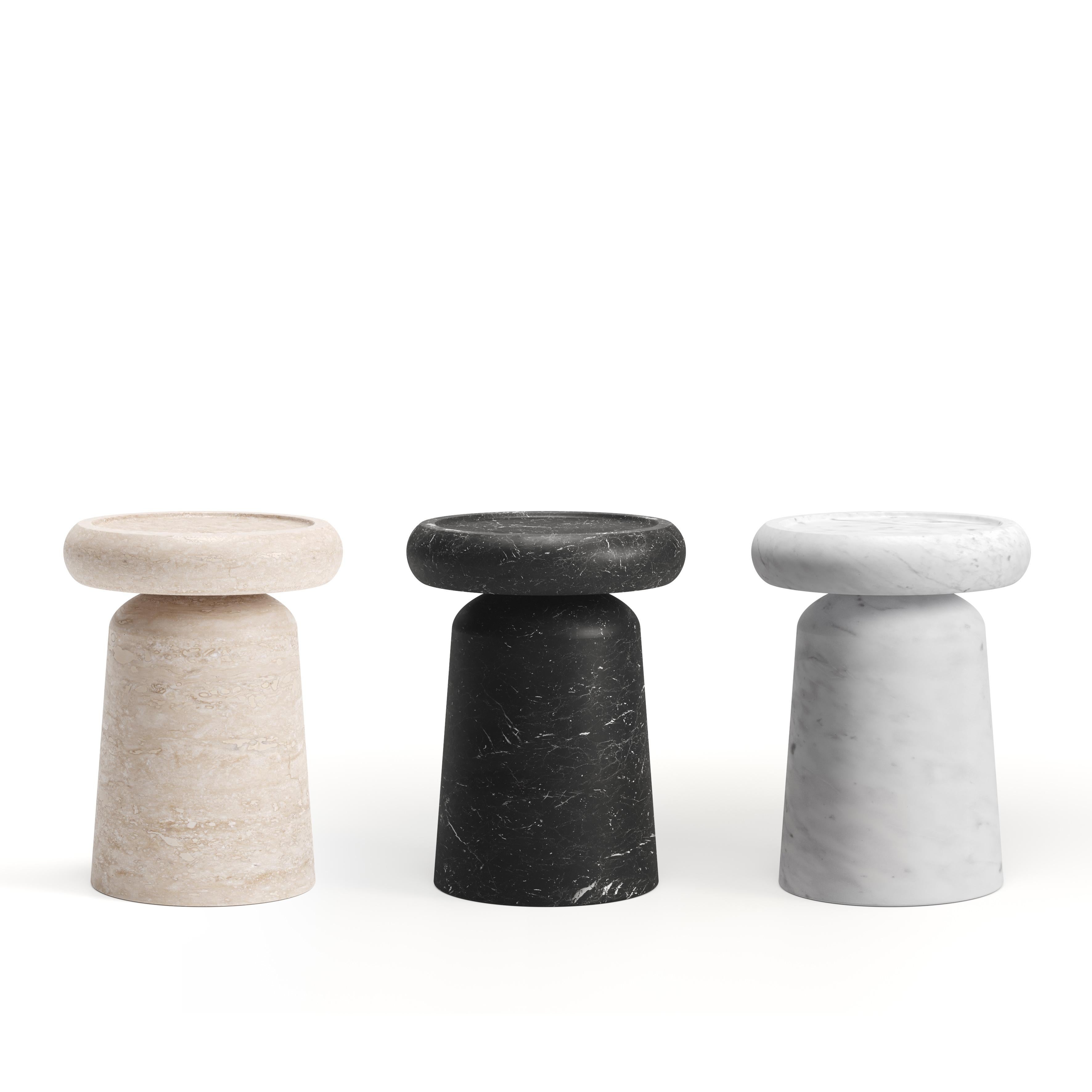 italien Nouvelle table d'appoint moderne en marbre noir Marquinia, Design/One, Ivan Colominas en vente