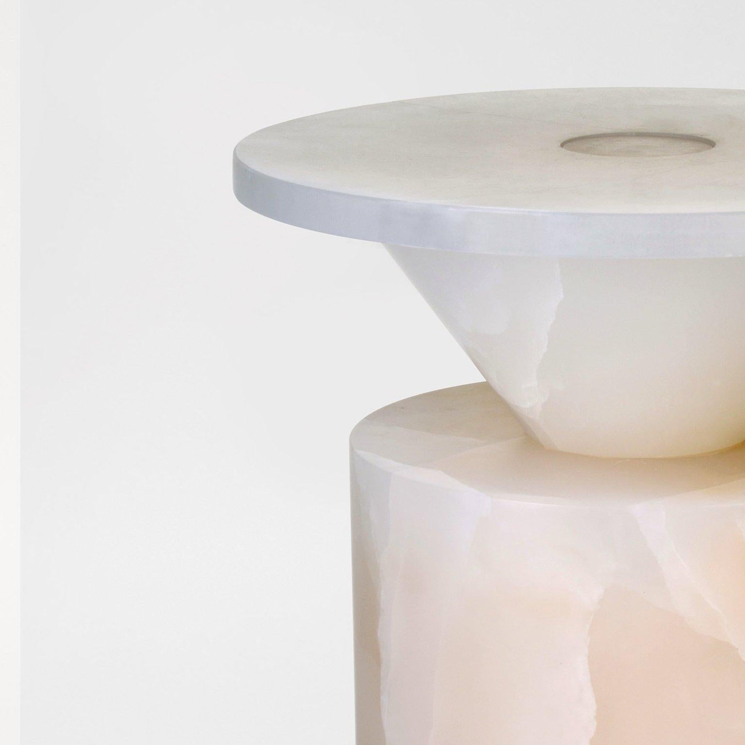 white onyx table