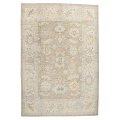 Tapis turc Oushak moderne et doux de couleur terre avec style traditionnel