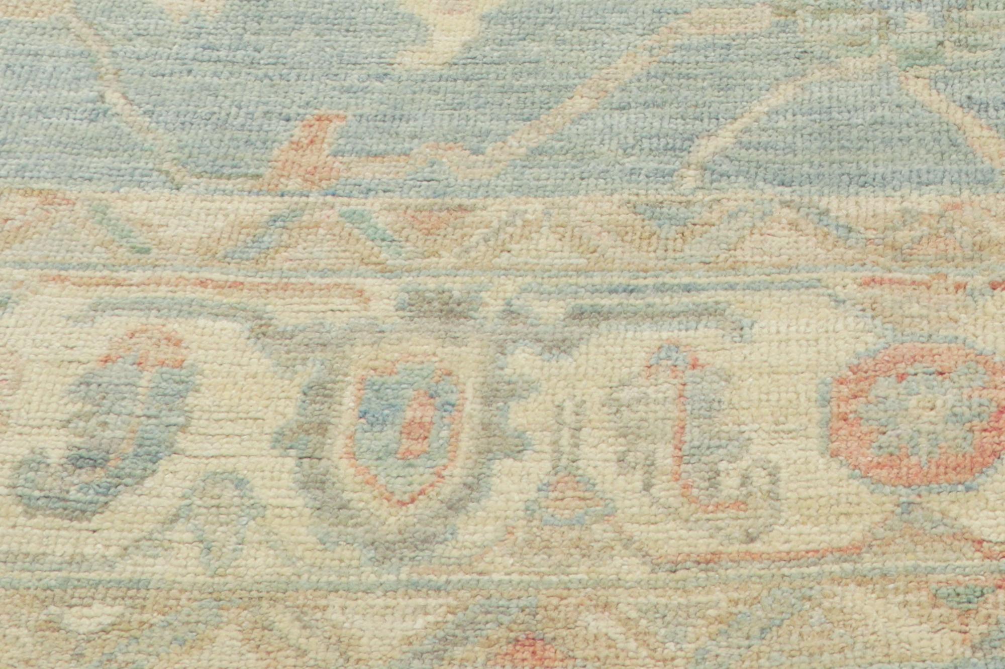 New Contemporary Bunte blaue Oushak Teppich mit Transitional Style (21. Jahrhundert und zeitgenössisch) im Angebot