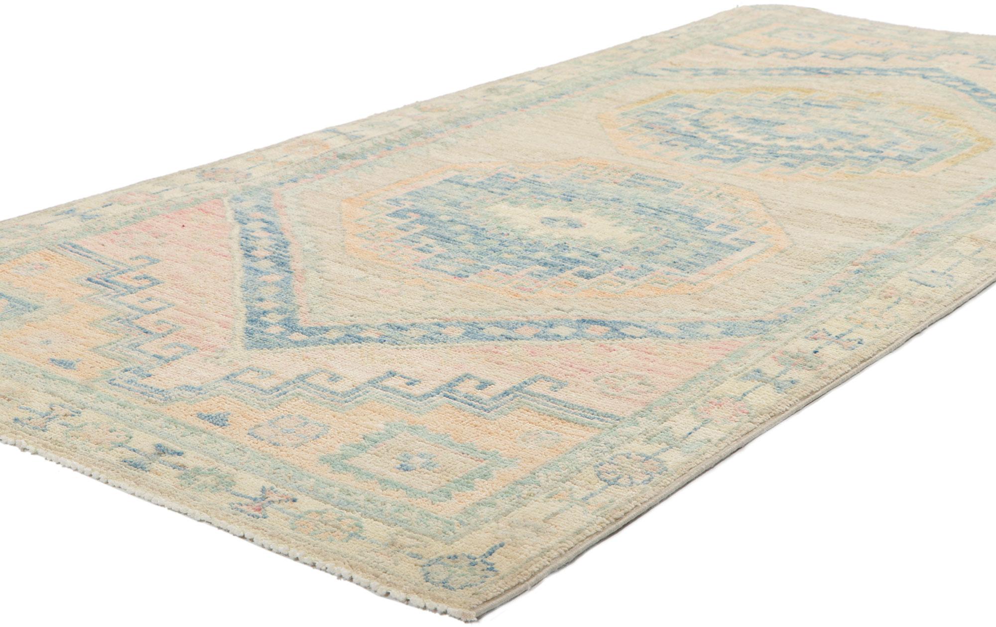 80852 New Modern style oushak rug with soft colors, 03'01 x 06'05. Polished and playful, this hand-knotted wool contemporary Contemporary Oushak rug beautifully embodies a modern style. The composition features an all-over botanical pattern composed