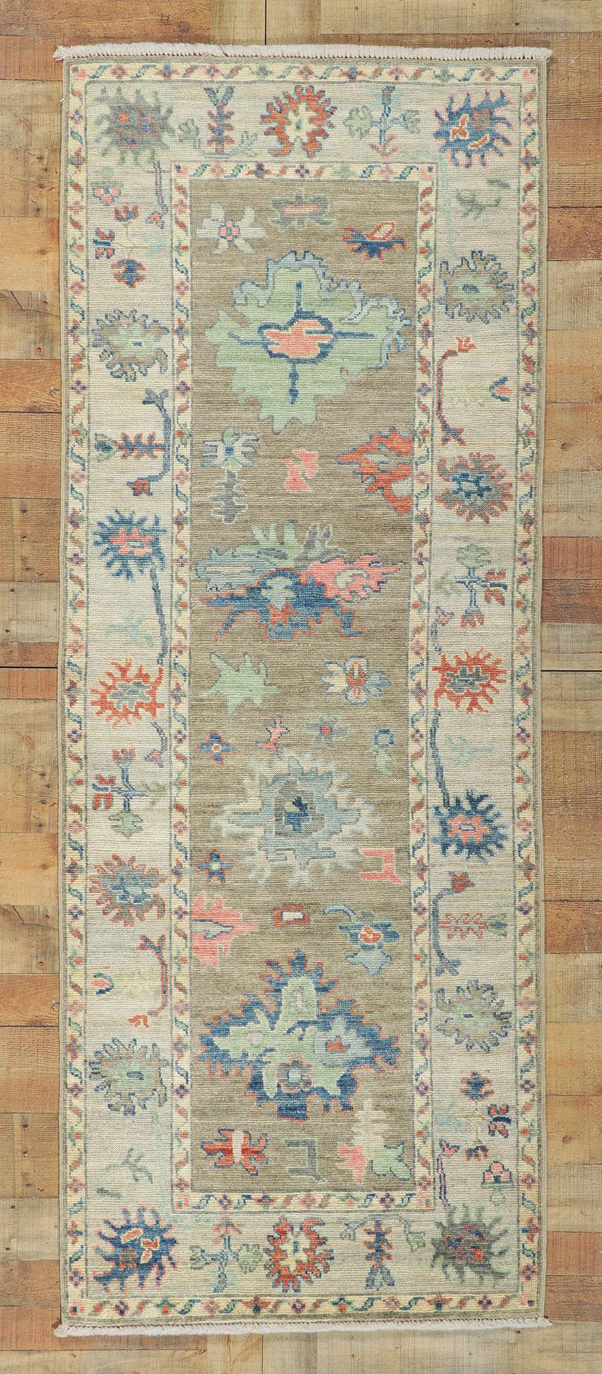New Modern Style Oushak Runner with Soft Colors In New Condition For Sale In Dallas, TX