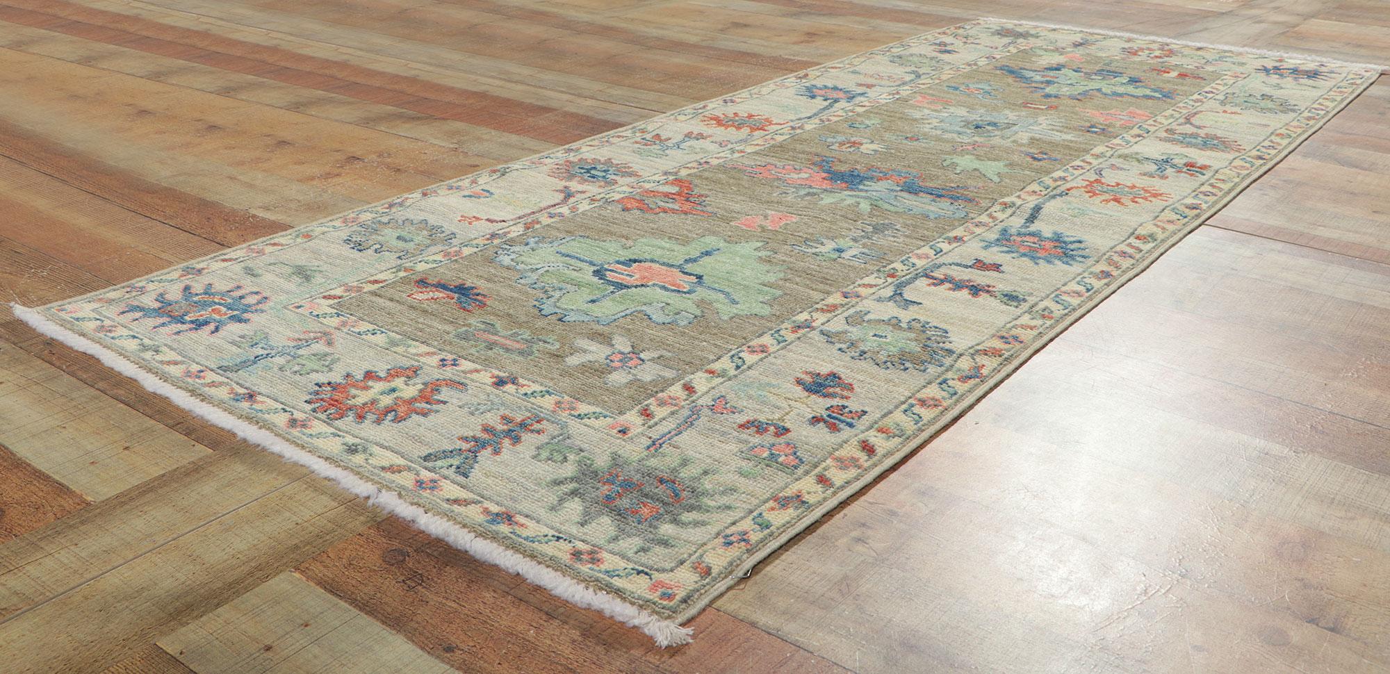 Wool New Modern Colorful Oushak Carpet with Transitional Style For Sale