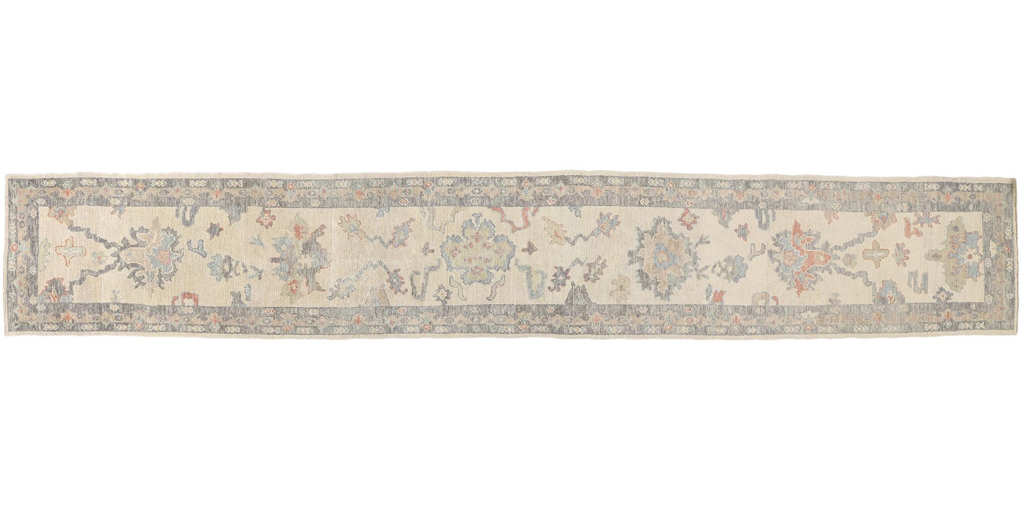 Neuer moderner türkischer Oushak-Teppich-Läufer, 03'00 x 18'09 im Angebot 3