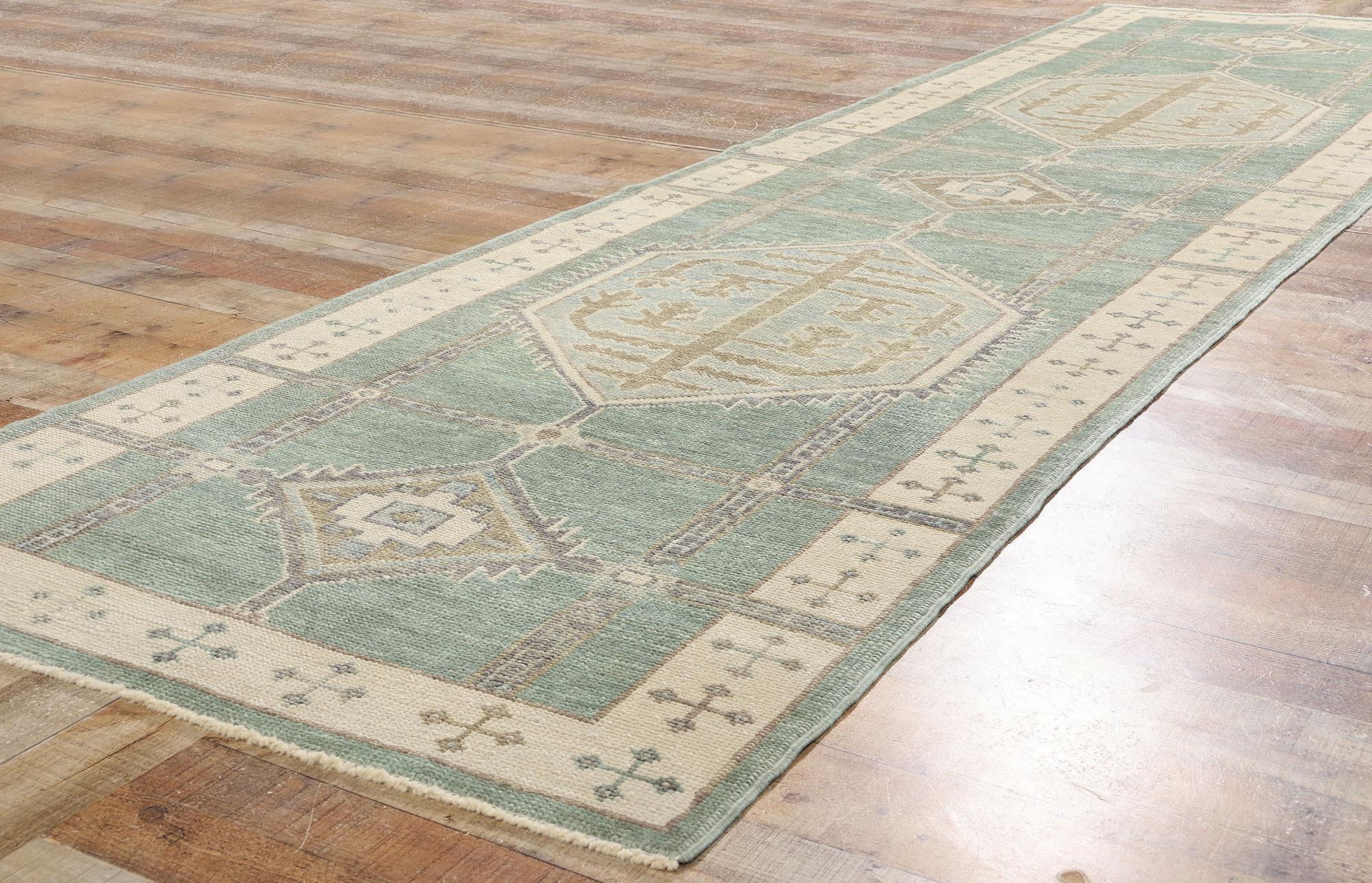 Turco Nuovo tappeto turco moderno Oushak con stile tradizionale in vendita