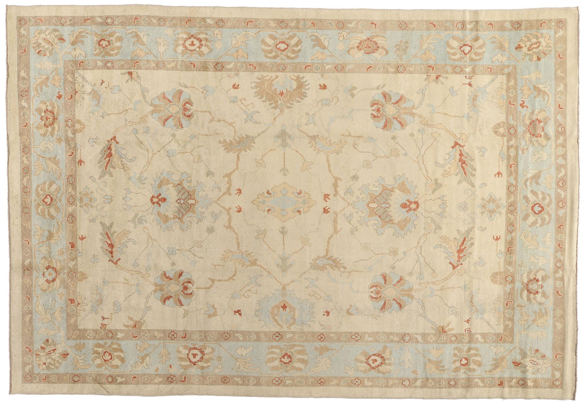 Neuer moderner türkischer Oushak-Teppich im traditionellen Stil und in weichen Erdtönen im Angebot 3