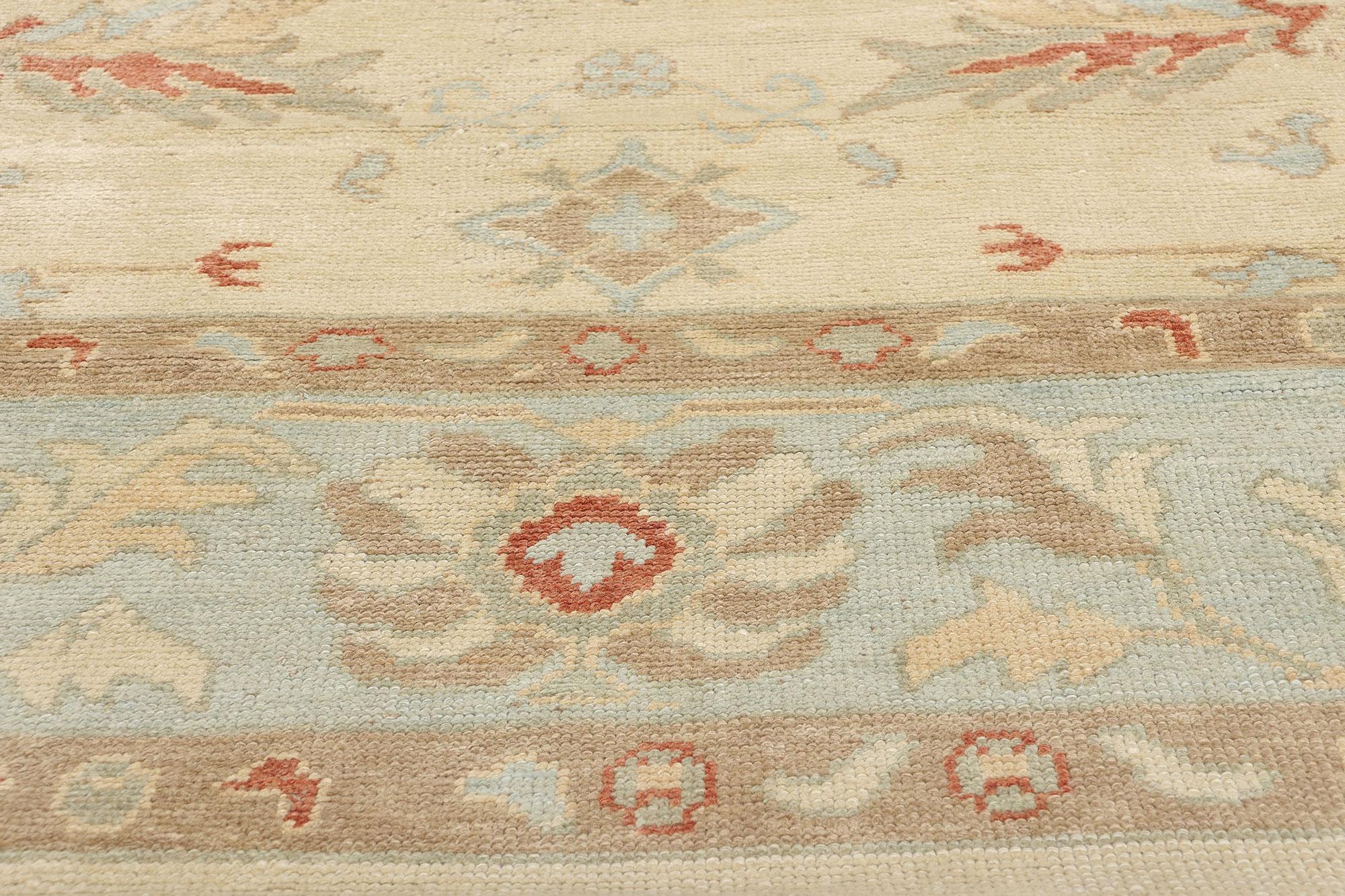 Neuer moderner türkischer Oushak-Teppich im traditionellen Stil und in weichen Erdtönen im Zustand „Neu“ im Angebot in Dallas, TX