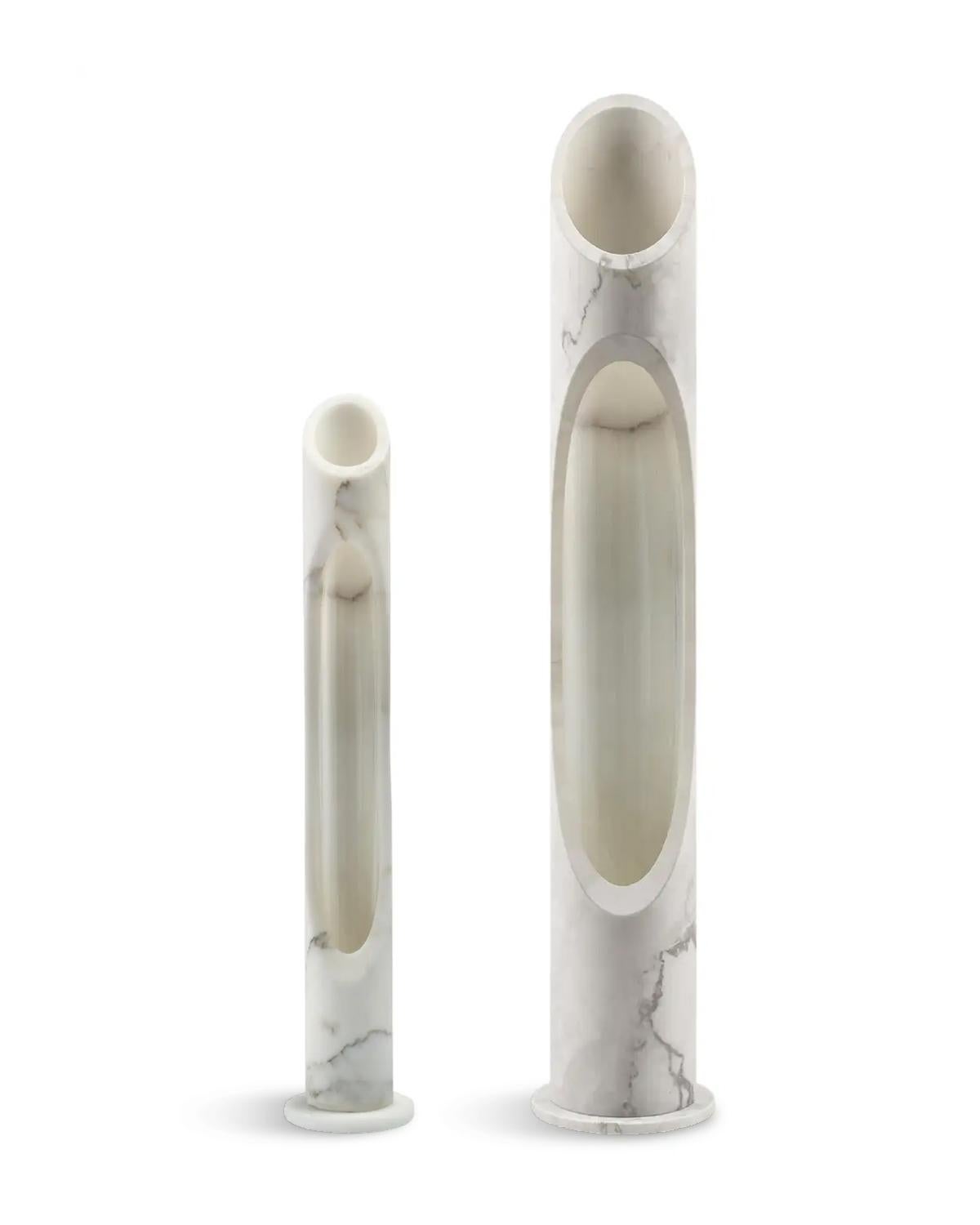 New Modern Vase in White Arabescato marble, Designed by Jacopo Simonetti In New Condition For Sale In Milan, IT