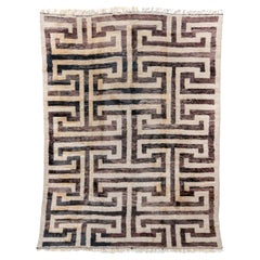 New Moroccan Rug with Allover Interlocking Design (nouveau tapis marocain à motifs imbriqués)