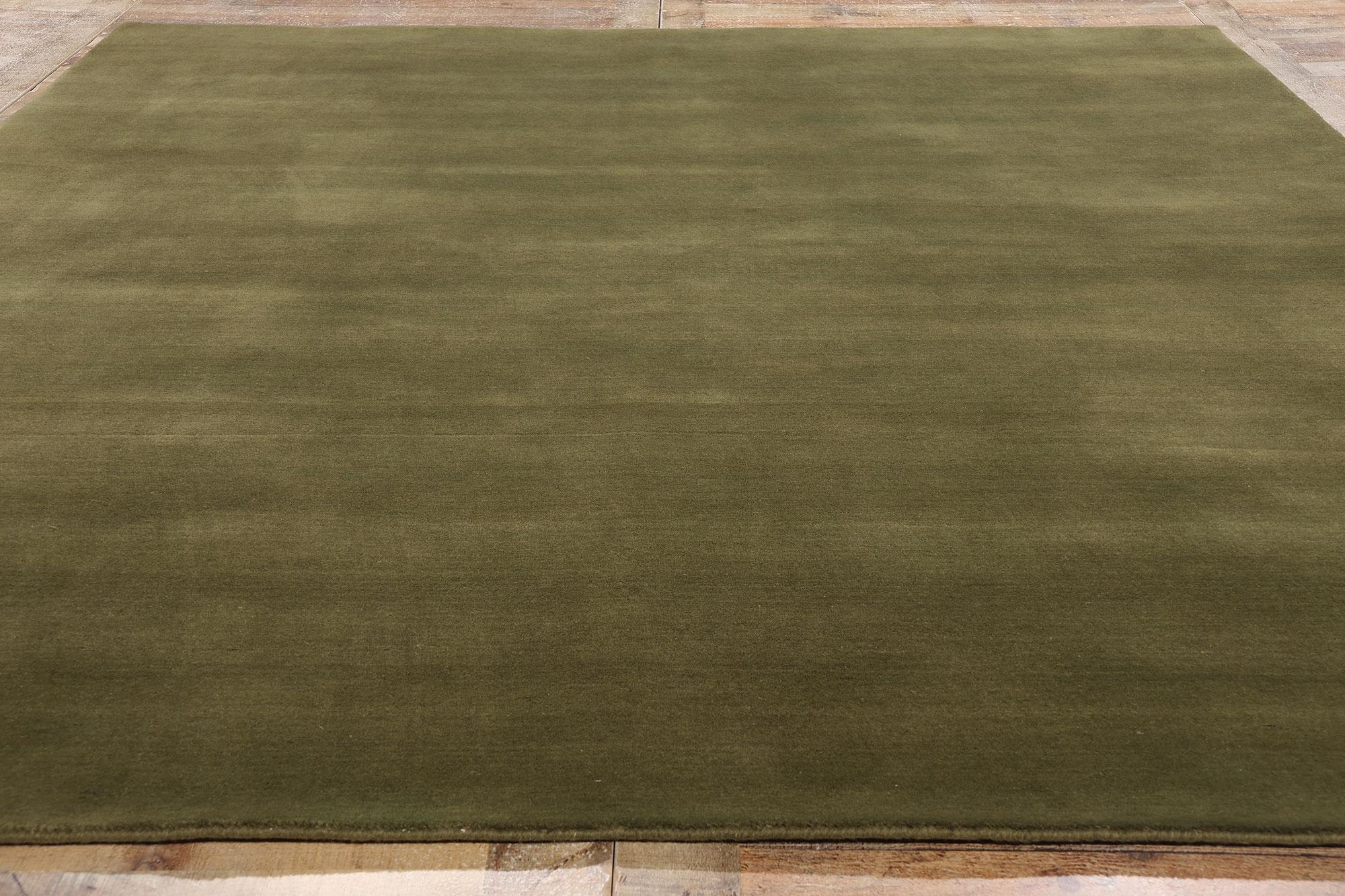 Laine New Moss-Olive Green Contemporary Biophilic Wool Rug (tapis de laine biophilique contemporain) en vente