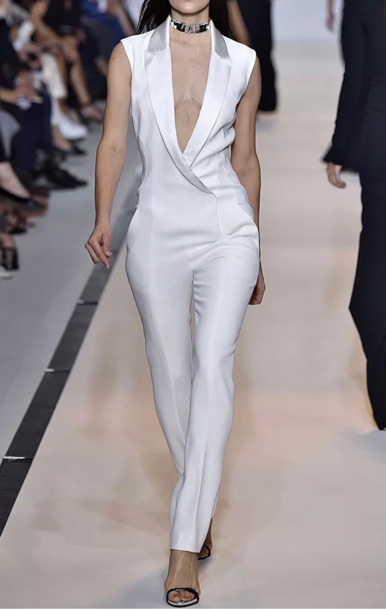 New Mugler S/S 2015 Runway Plunging Neckline White Jumpsuit In New Condition For Sale In Naples, FL