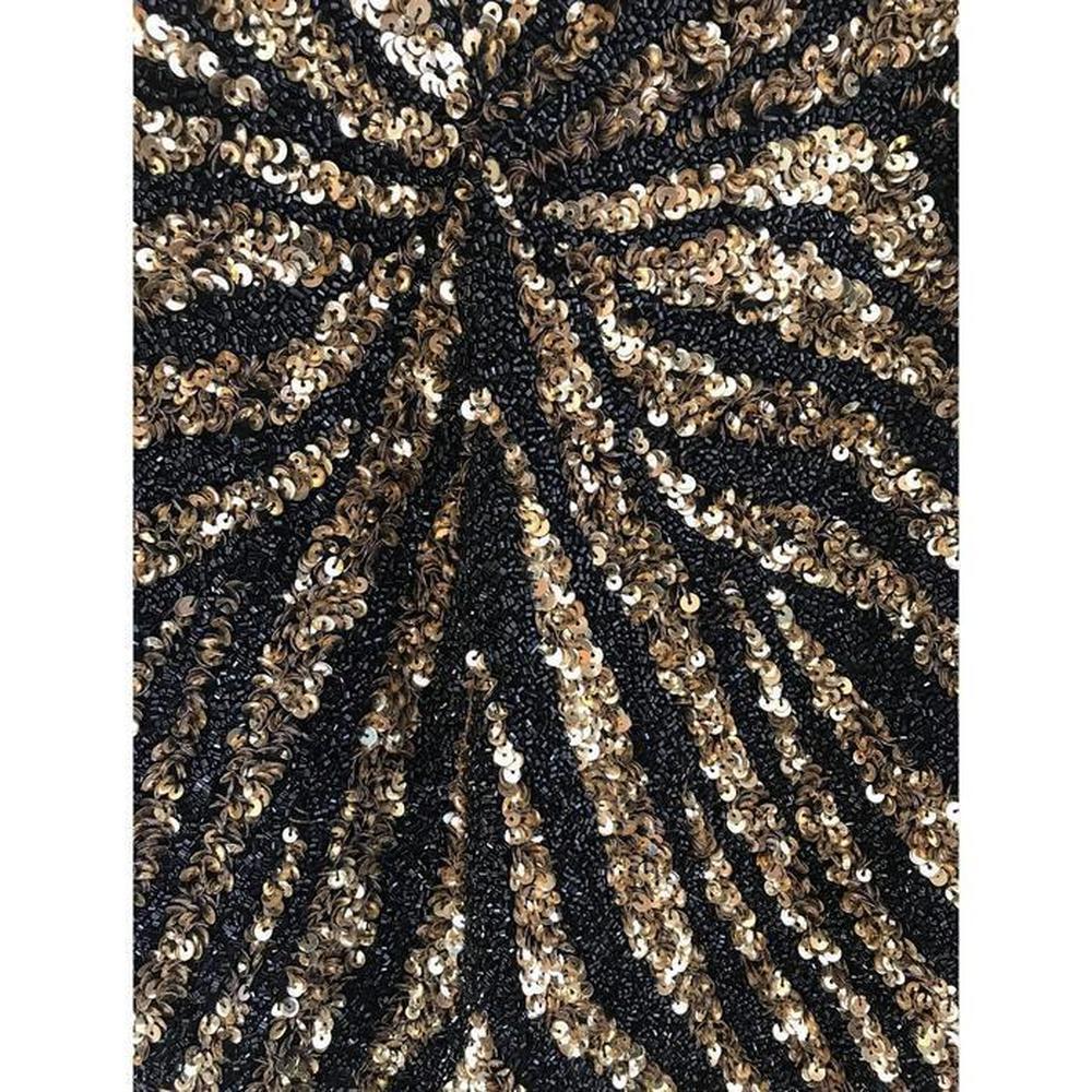 New NAEEM KHAN Sequin V-Neck Fitted Cocktail Dress US 4 In New Condition For Sale In Brossard, QC