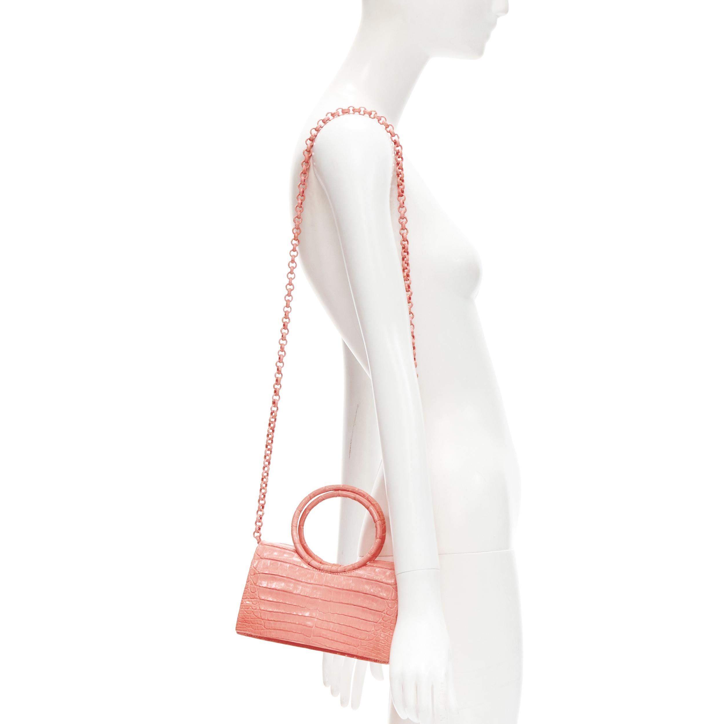 new NANCY GONZALEZ baby pink scaled leather ring handle crossbody bag
Brand: Nancy Gonzalez
Material: Leather
Color: Pink
Pattern: Solid
Closure: Magnet
Extra Detail: Genuine leather with glossy finishing. Twisted ring handle. Flap front with