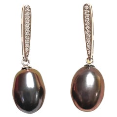 New Natural BlackTahitian Pearl Sterling Silver Post Earrings