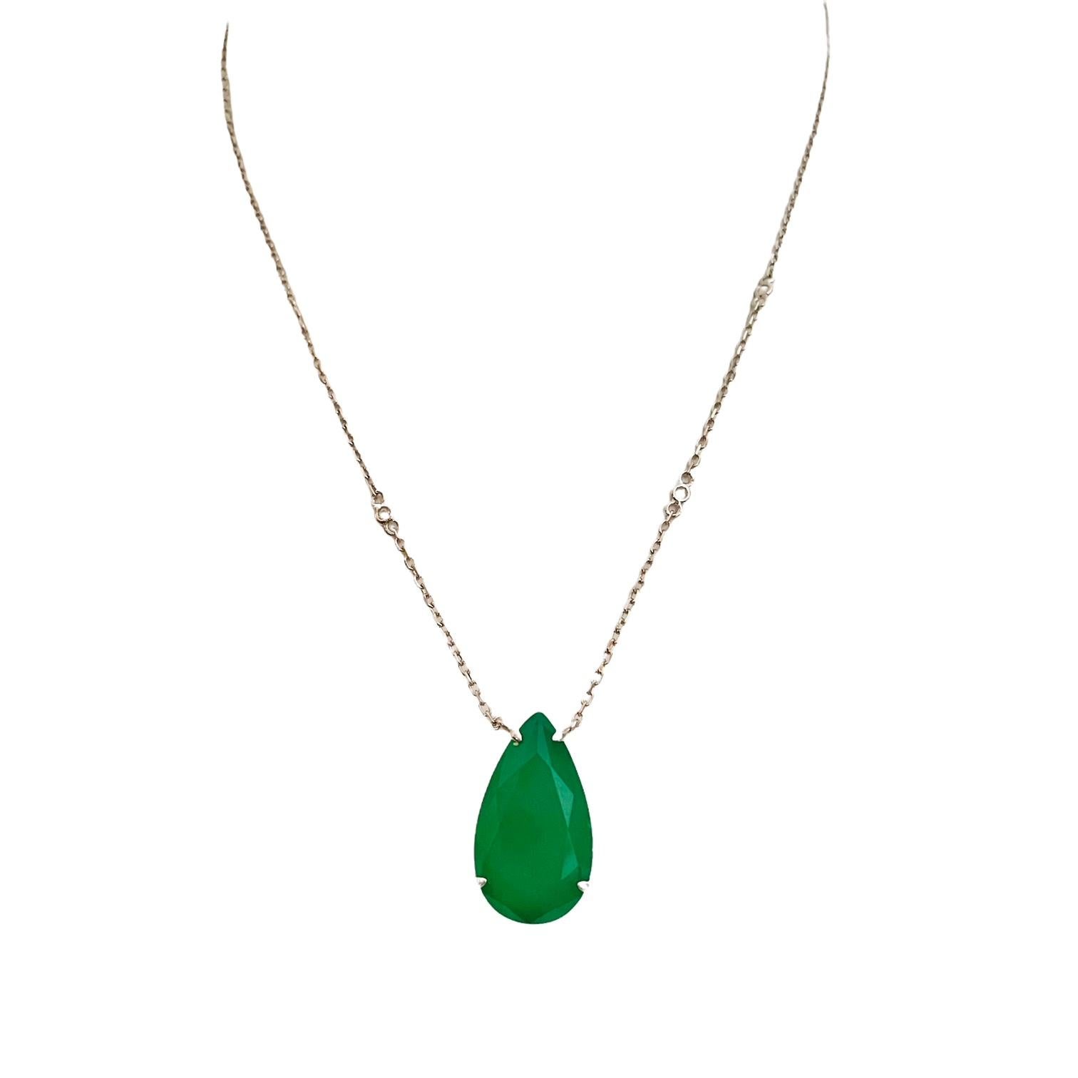 Art Deco New Natural Forest Green Aventurine Doublet Sterling Necklace and Pendant For Sale