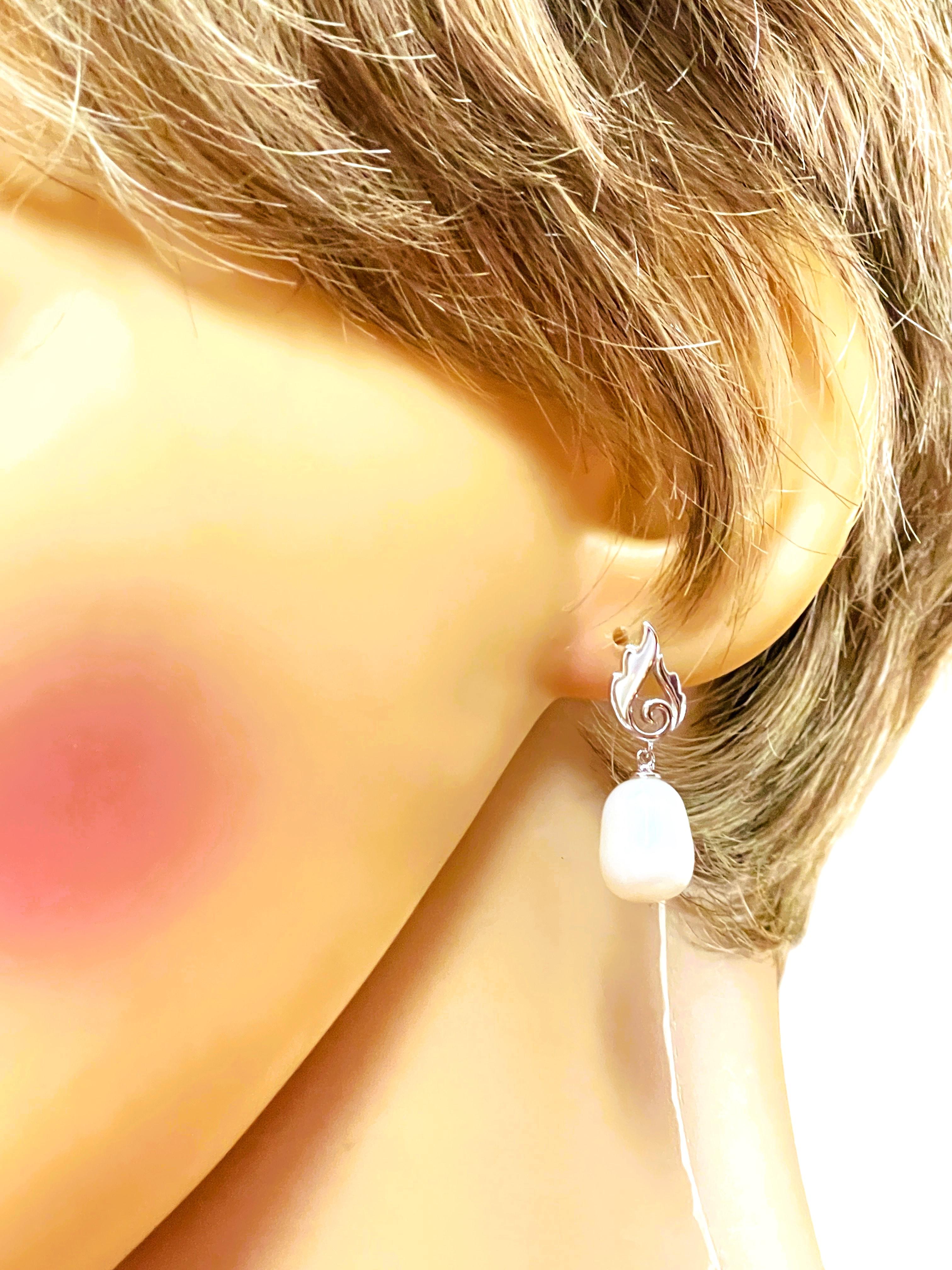 Neu Natürliche Süßwasserperle Sterling Silber Post Ohrringe (Art déco)