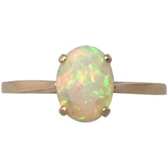 New Natural Oval Cut Fine Ethiopia Opal 0.71 Carat Gold Solitaire 14 Karat Ring