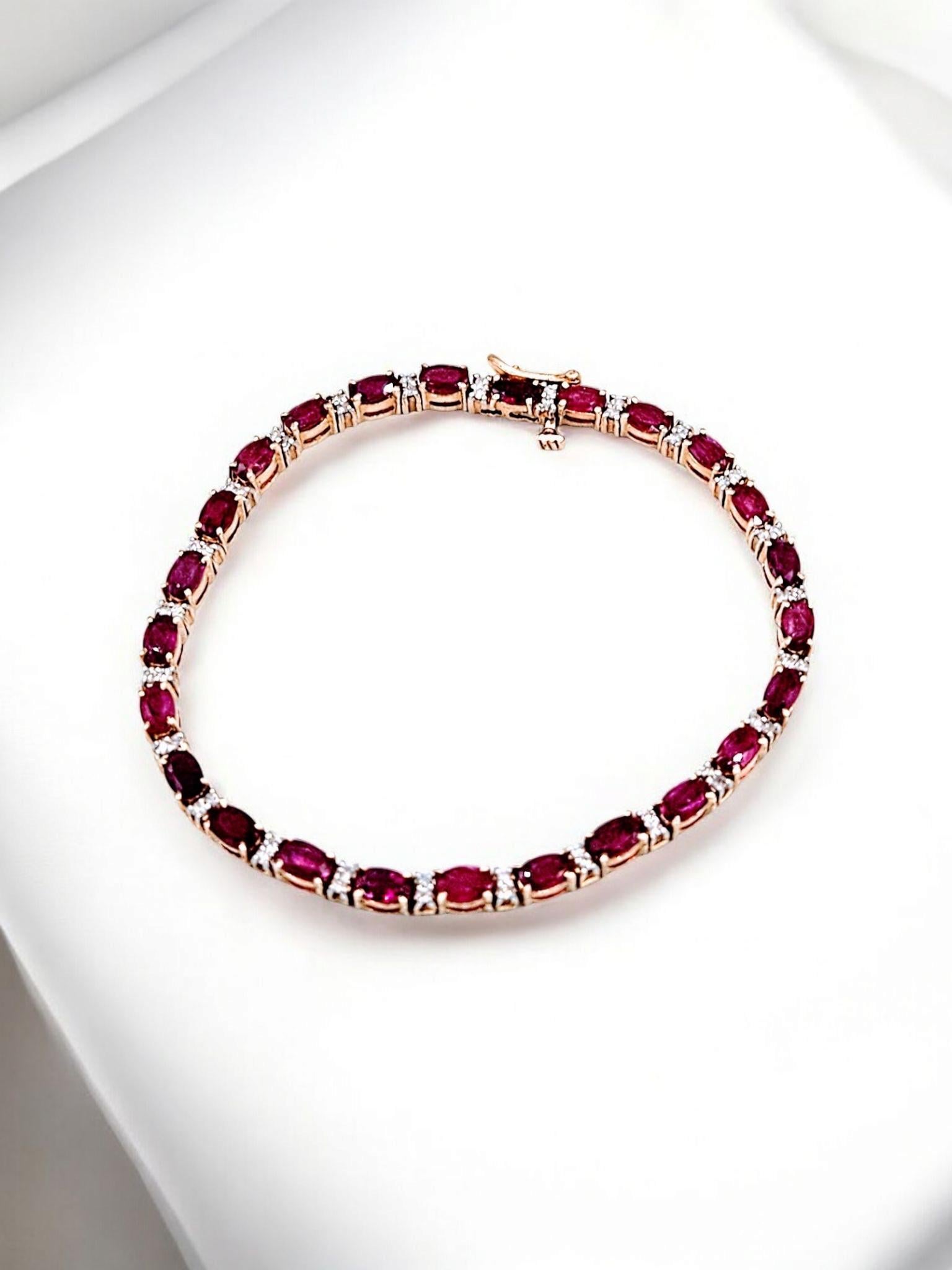 NOUVEAU Bracelet tennis en or jaune massif 14 carats avec rubis précieux naturels et diamants en vente 5