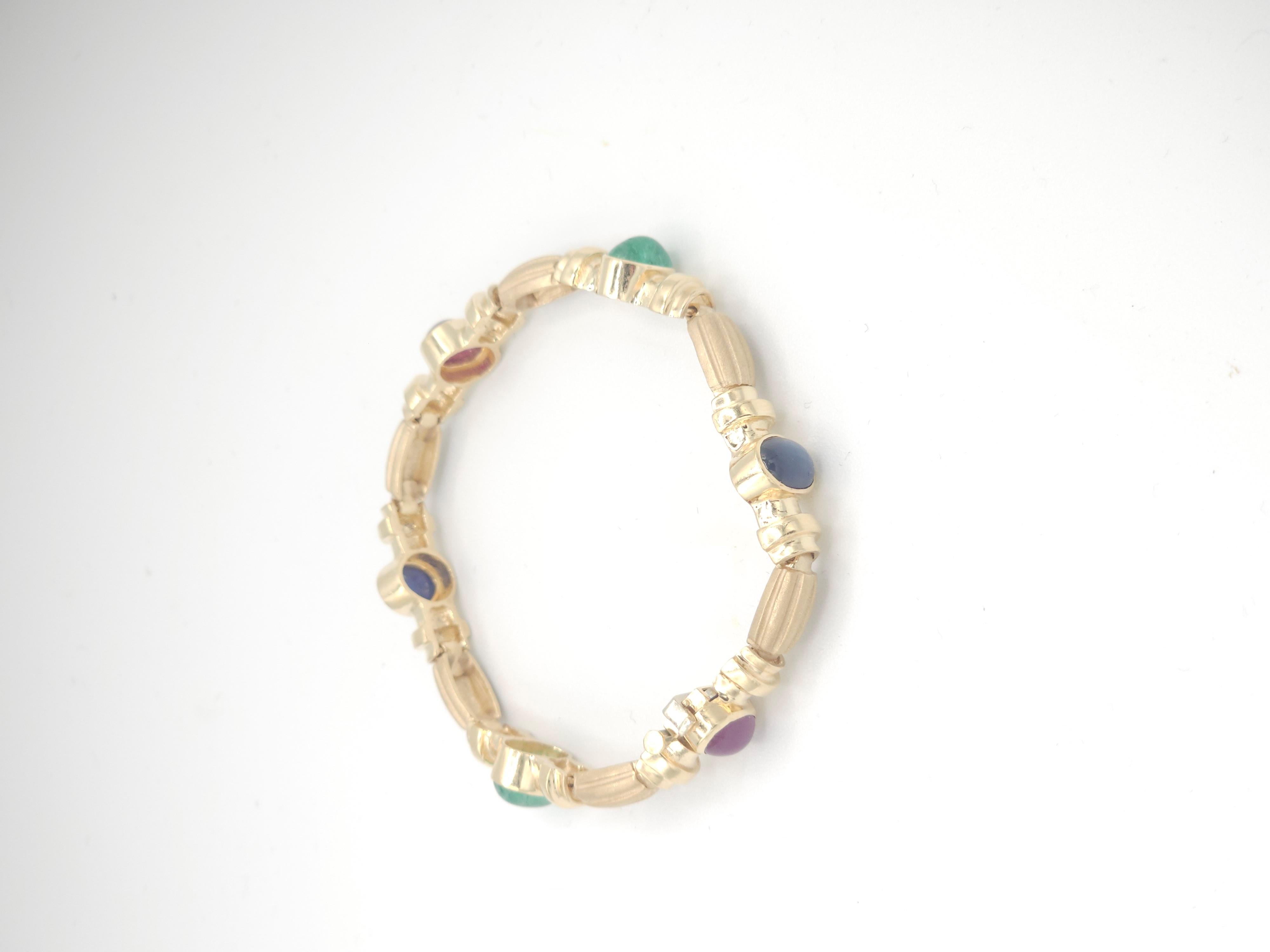NOUVEAU Bracelet en or jaune massif 14 carats avec rubis naturel, saphir et émeraude en vente 7