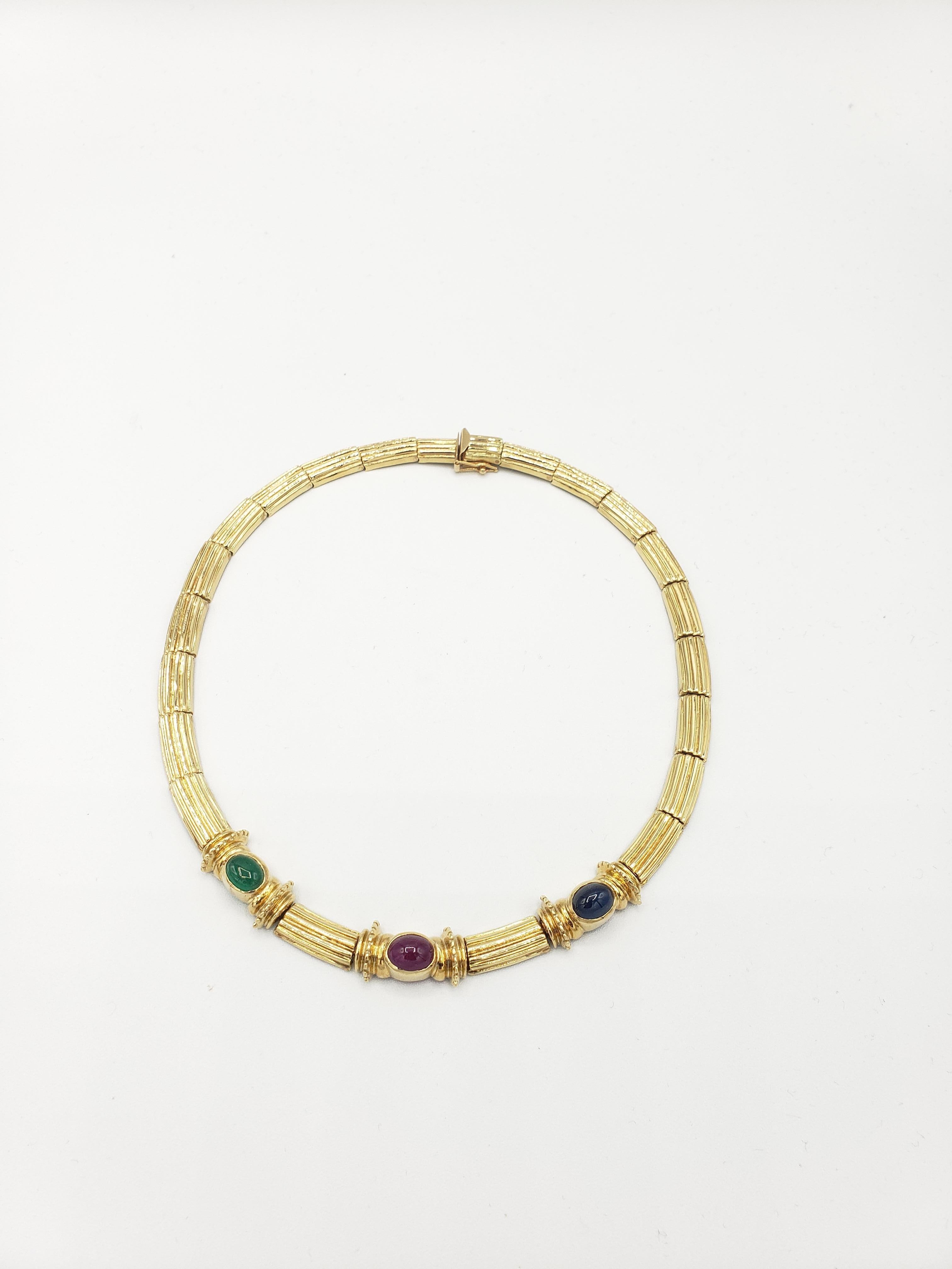 NOUVEAU Collier Emeraude Rubis Saphir Naturel en or jaune massif 14K Neuf - En vente à Warren, NJ