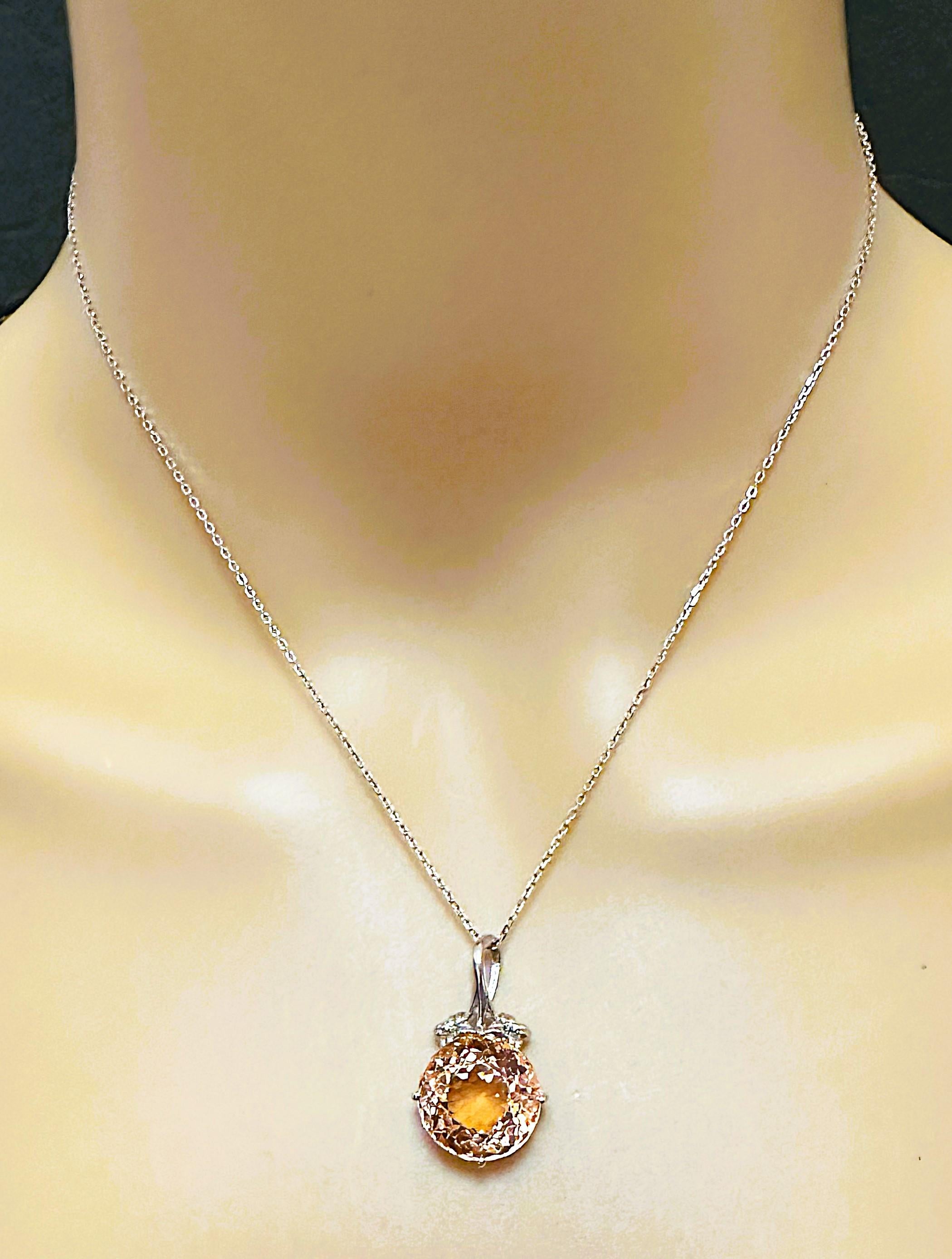 Art Déco Nuova collana in argento con Morganite e Zaffiro taglio diamante da 11,10 carati in vendita