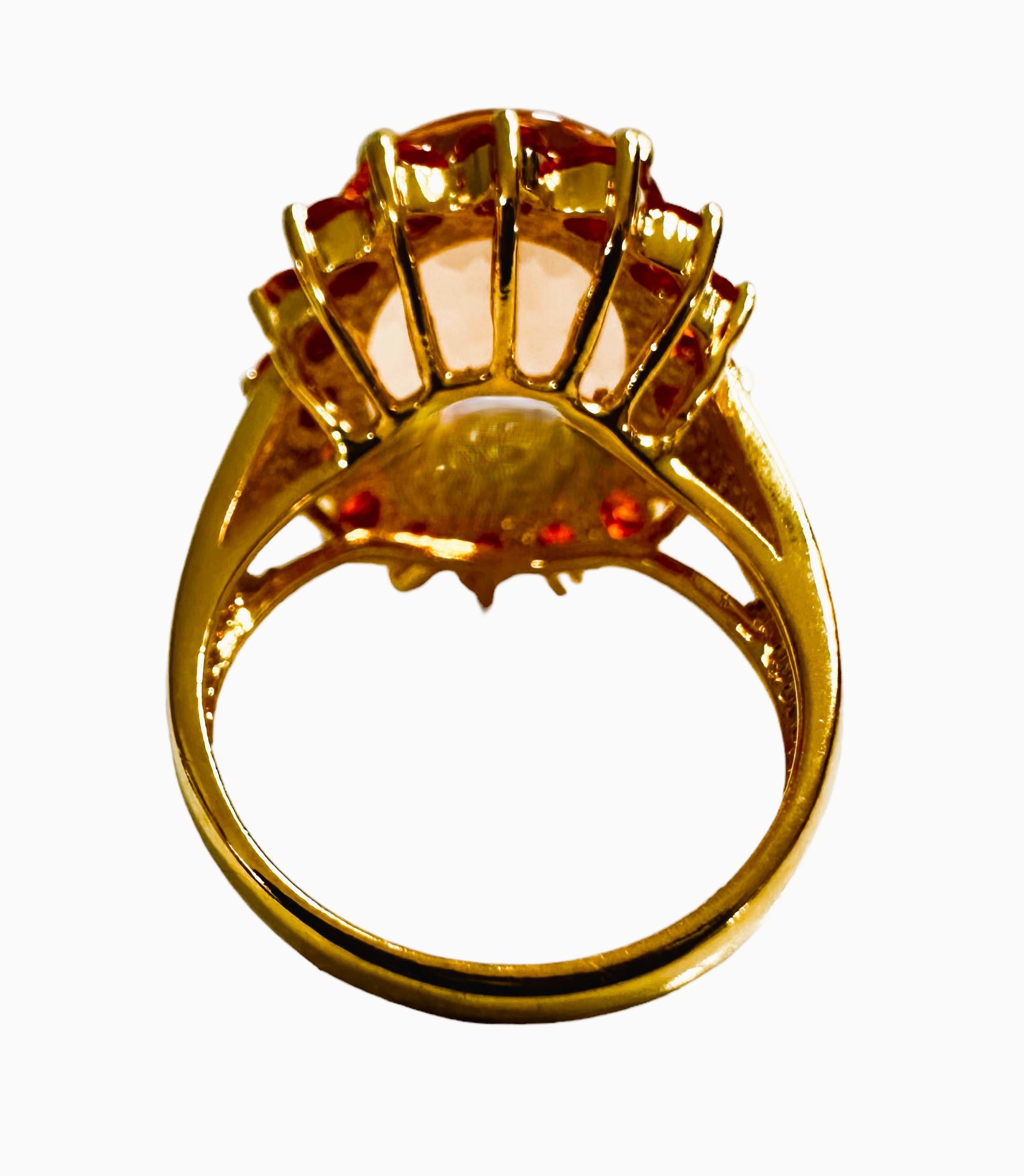 Neuer Nigerianischer 15,40 Karat Pfirsichfarbener Morganit & Saphir Y vergoldeter Sterling-Ring (Art déco)