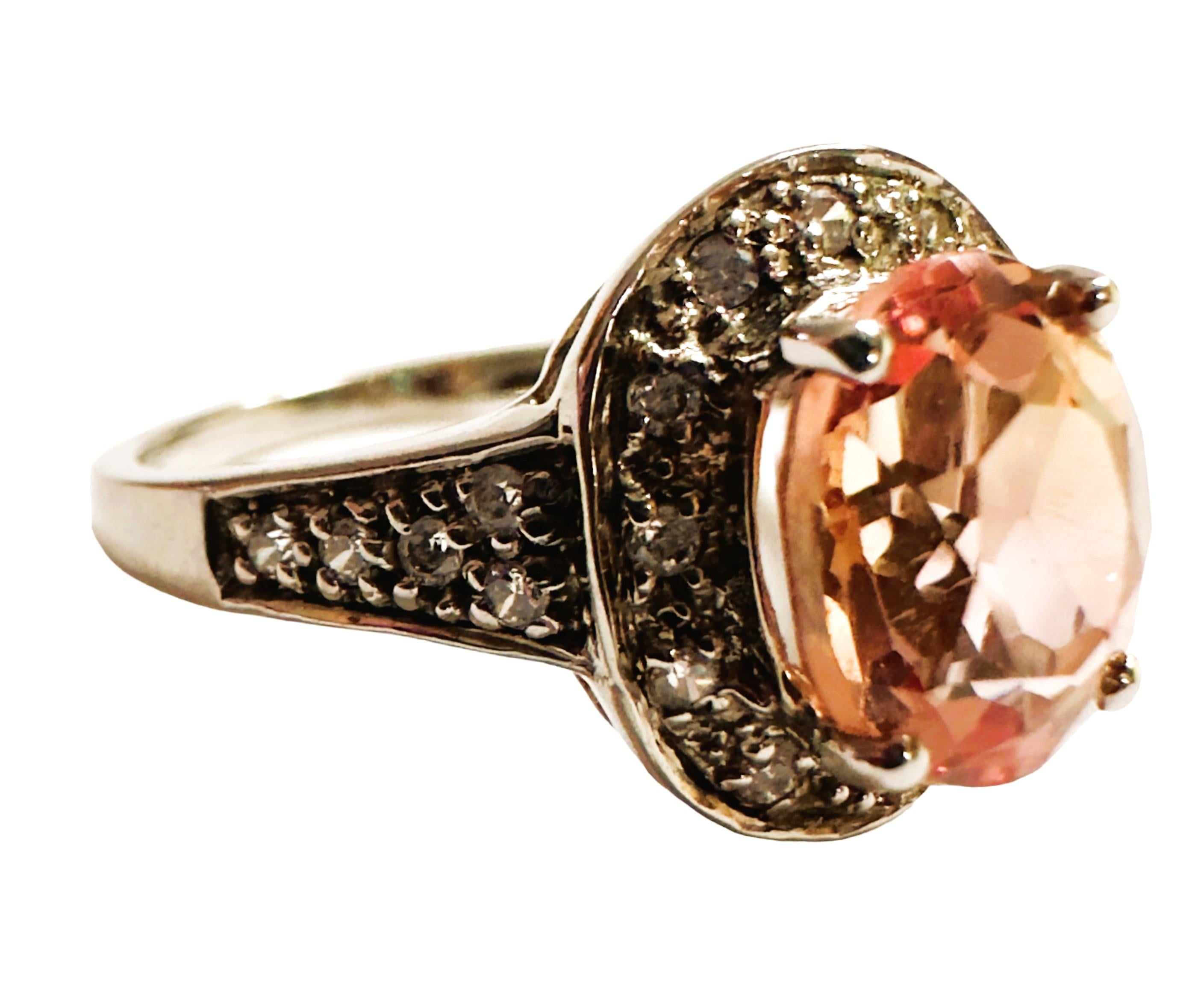 New Nigerian IF 2.90 Ct Pink Peach Morganite & White Sapphire Sterling Ring In New Condition For Sale In Eagan, MN