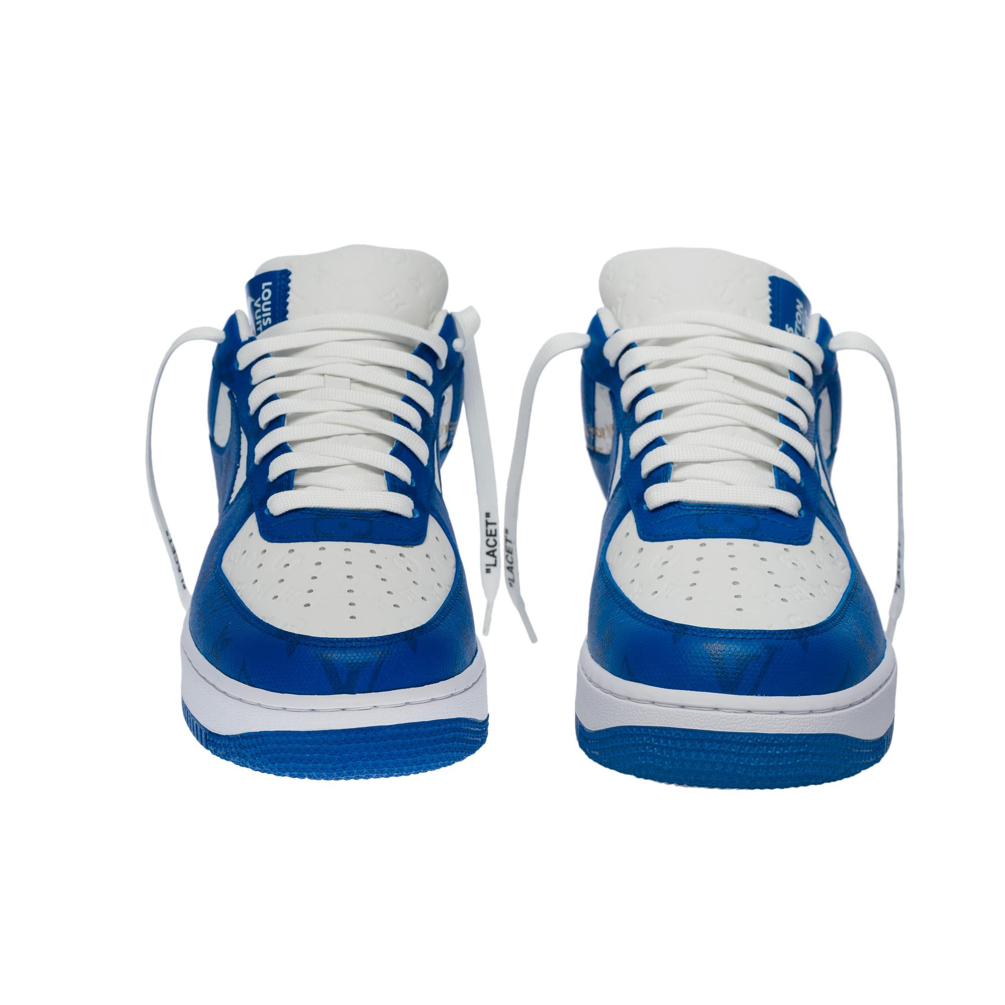 Gris Baskets neuves « Air Force 1 » de Nike x Louis Vuitton par V. Abloh en blanc et bleu en vente
