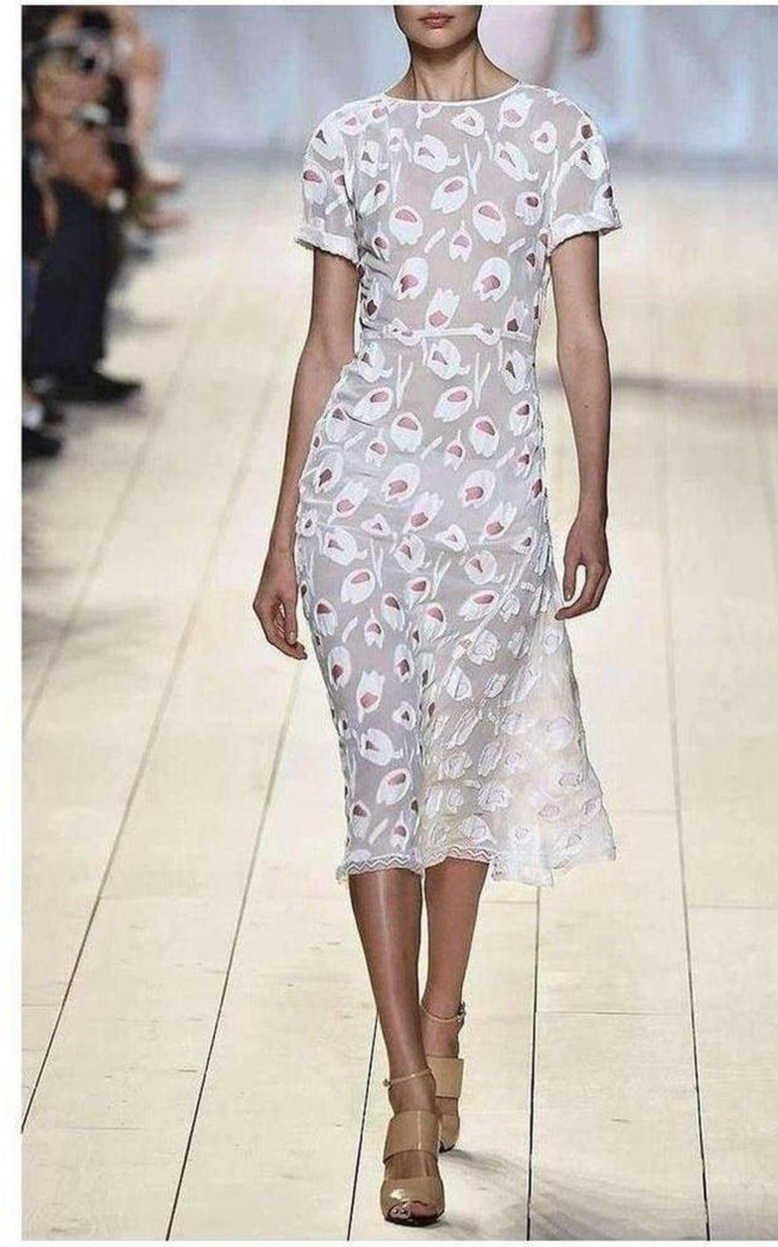 NEW Nina Ricci Rose Pivoine And Natural Floral Silk Dress FR 36 For Sale 1