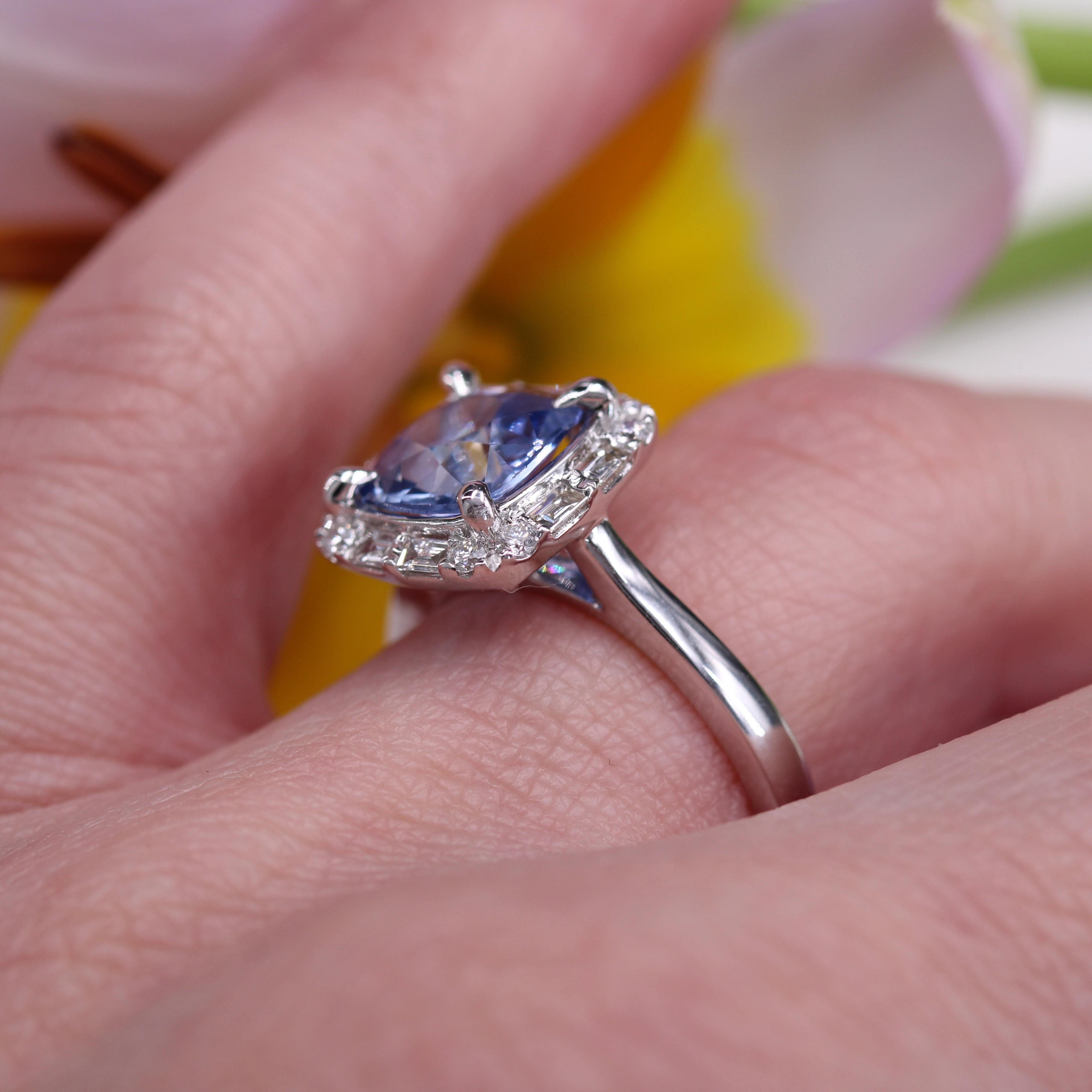 New No Heated Cushion-cut Ceylon Sapphire Diamonds 18 K White Gold Cluster Ring For Sale 6
