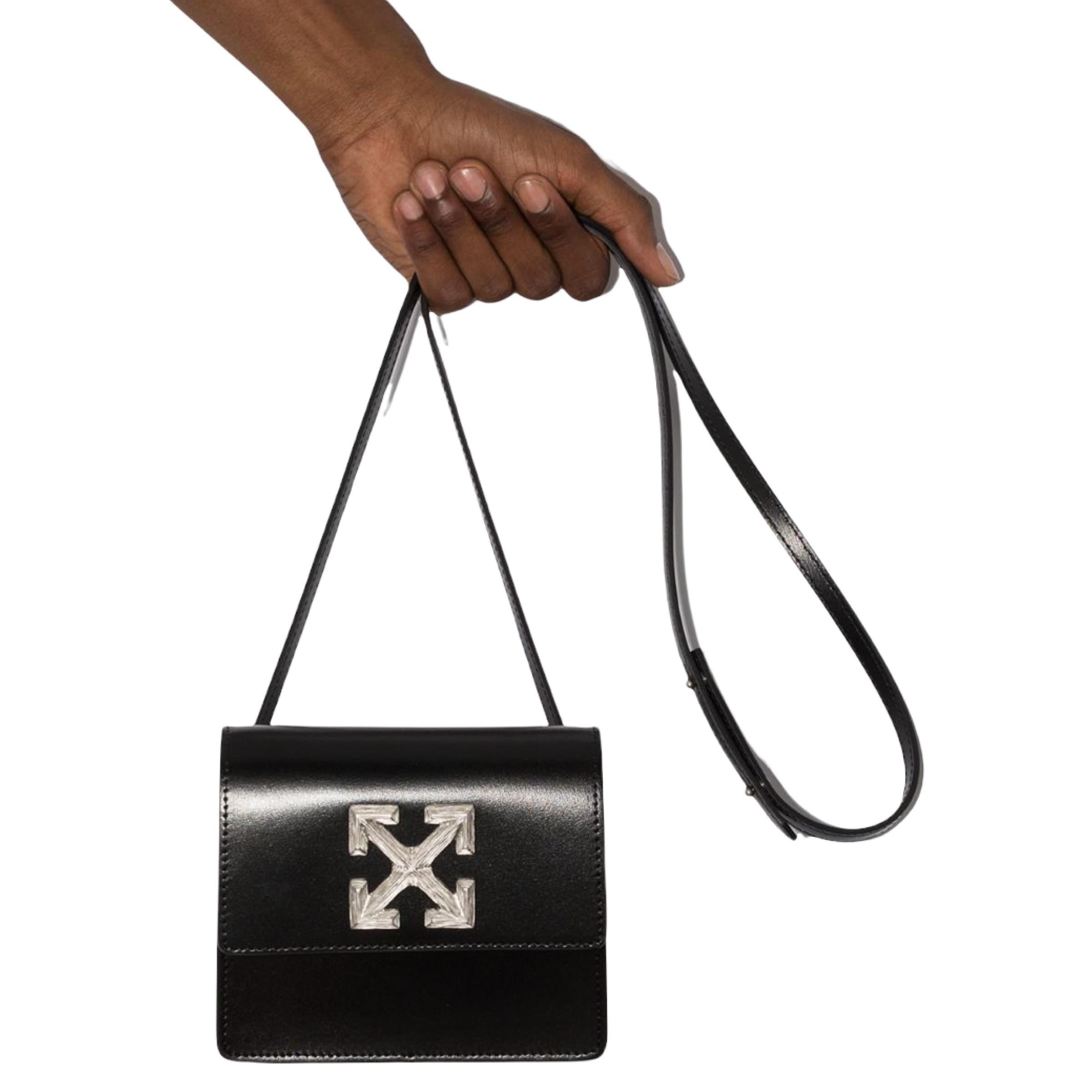 NEW Off-White Virgil Abloh Black 0.7 Jitney Arrow Logo Leather Crossbody Bag For Sale 3