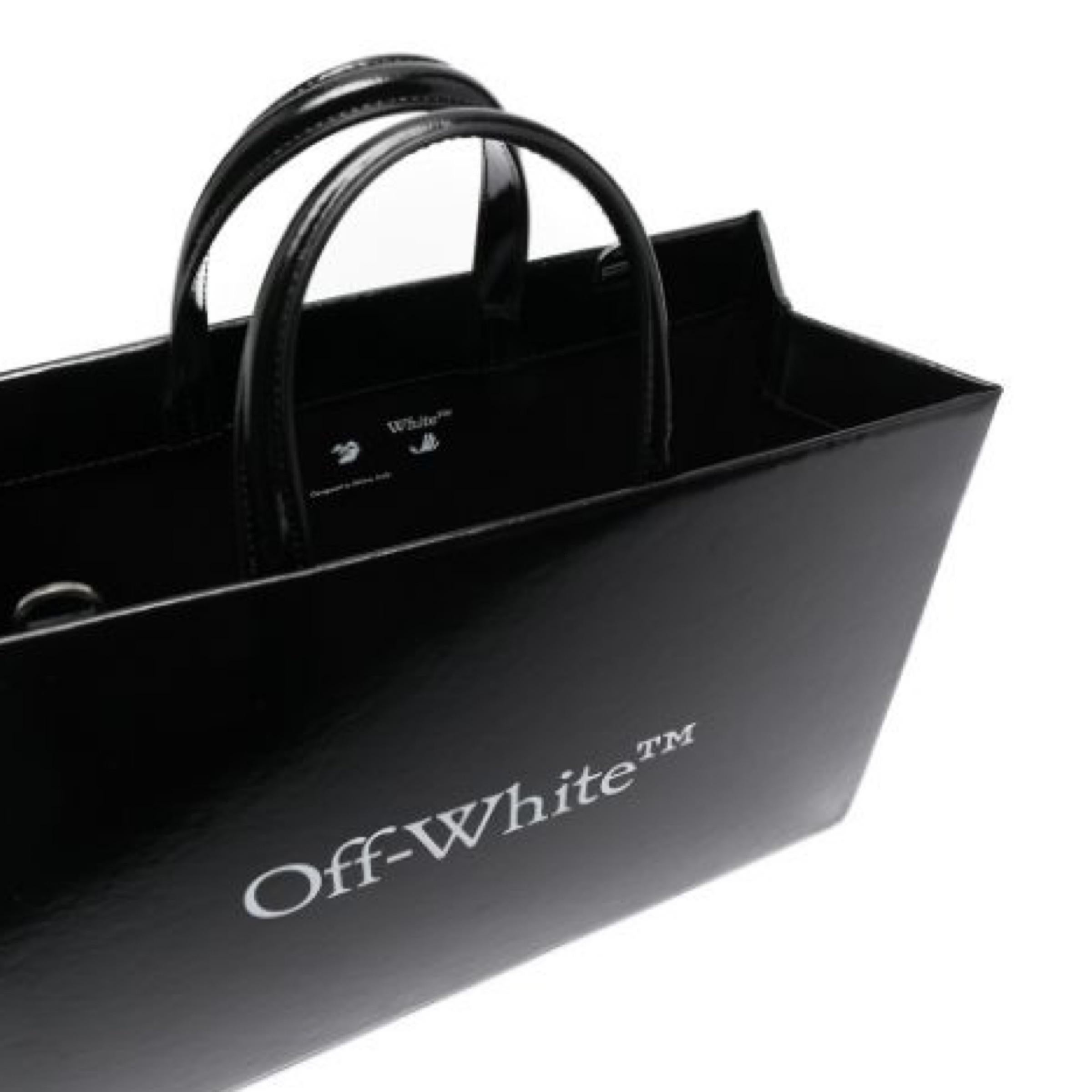 NEU Off-White Virgil Abloh Schwarz Box Medium Trademark Logo Leder Umhängetasche im Angebot 4
