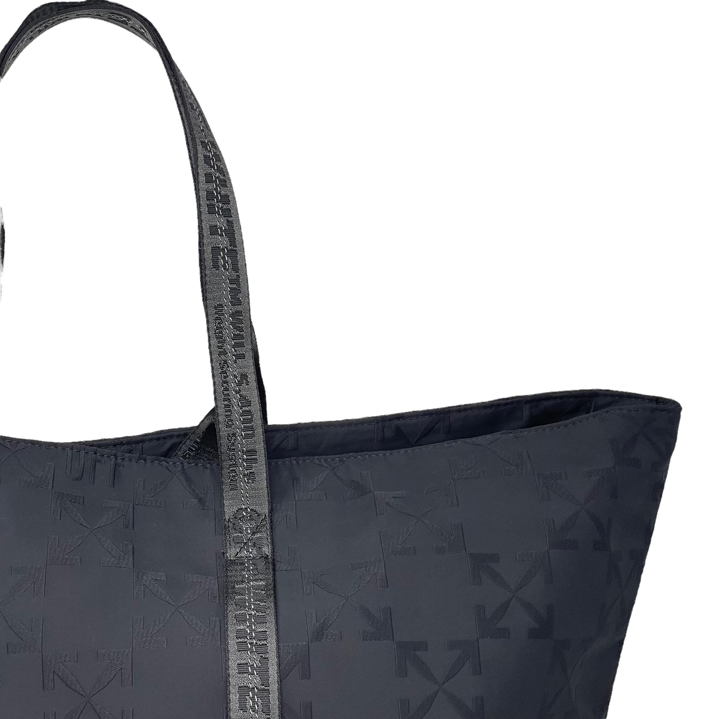 NEU Off-White Virgil Abloh Schwarz Monogramm besticktes Logo Nylon Tote Bag im Angebot 10