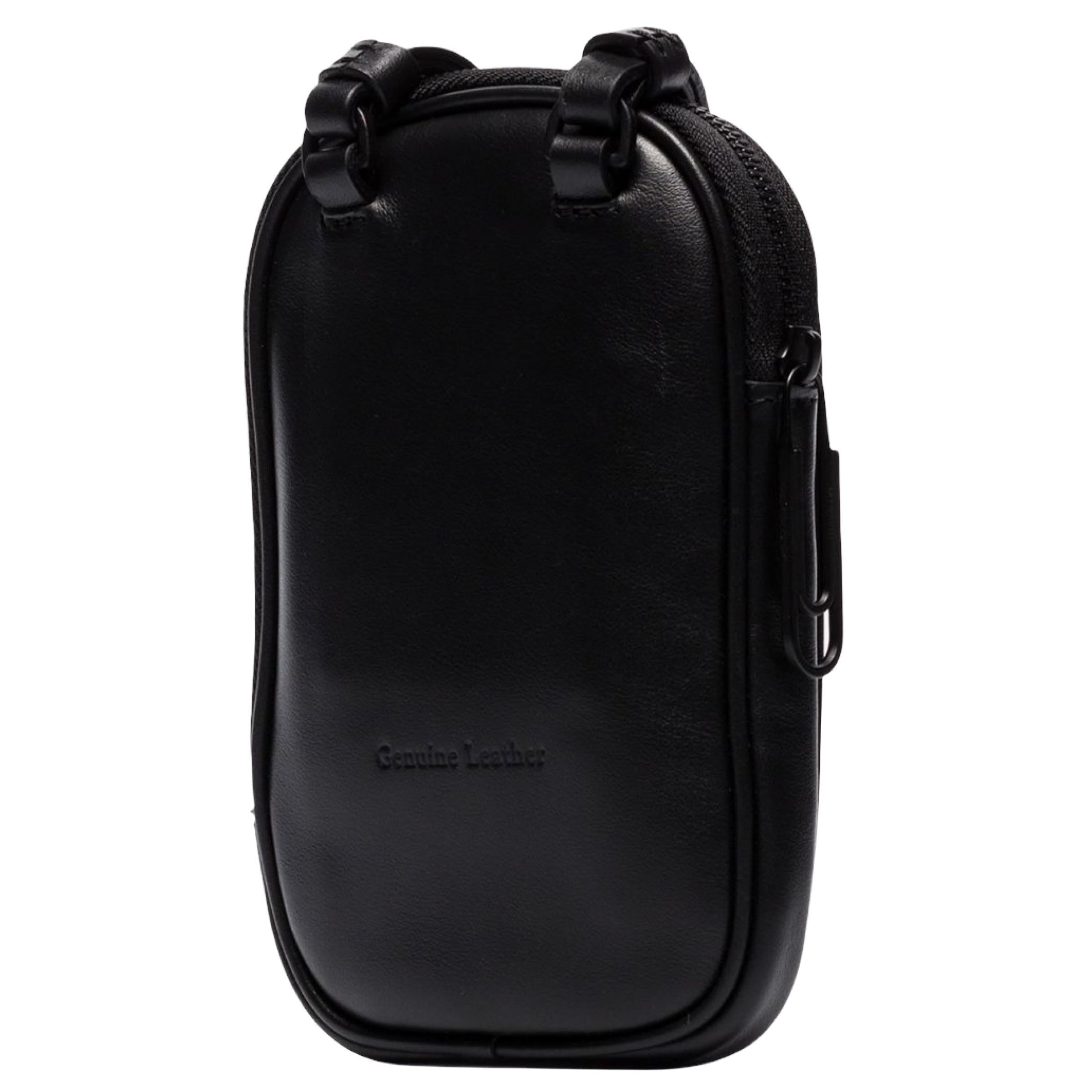 NEU Off-White Virgil Abloh Schwarz bedruckte Logo Crossbody-Tasche aus Leder mit Reißverschluss im Angebot 2
