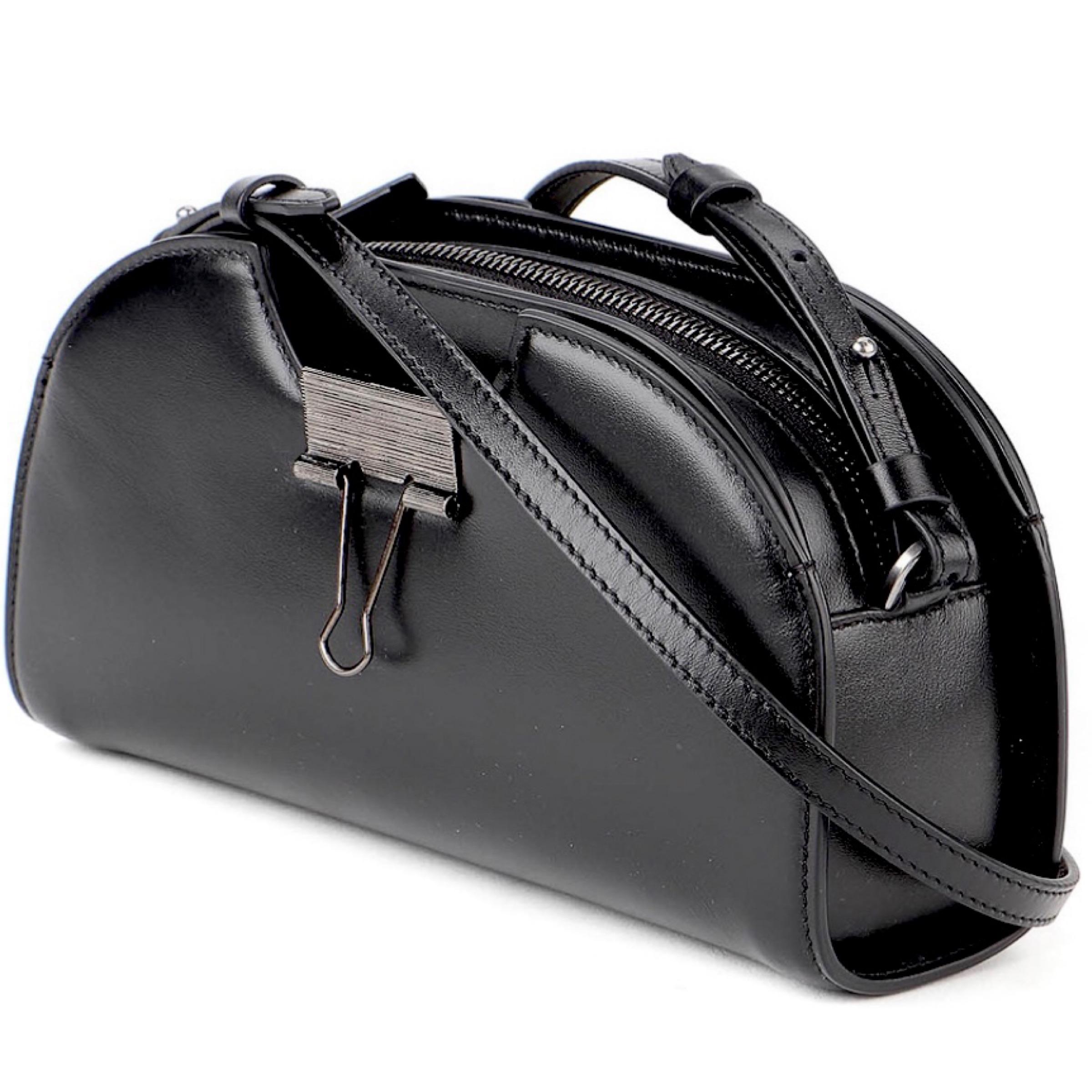 NEW Off-White Virgil Abloh Borsa a tracolla con fotocamera in pelle svizzera nera in vendita 1