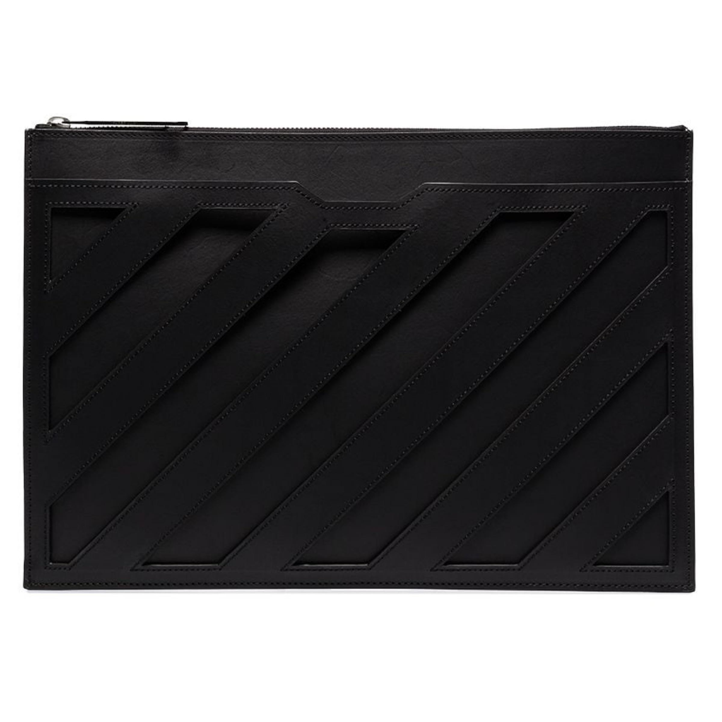 New Off-White Virgil Abloh Diagonal Stripes Leather Clutch Bag

Authenticity Guaranteed

DETAILS
Brand: Off-White Virgil Abloh
Gender: Unisex
Category: Clutch
Condition: Brand new
Color: Black
Material: Leather
Diagonal stripes pattern
Top zip
